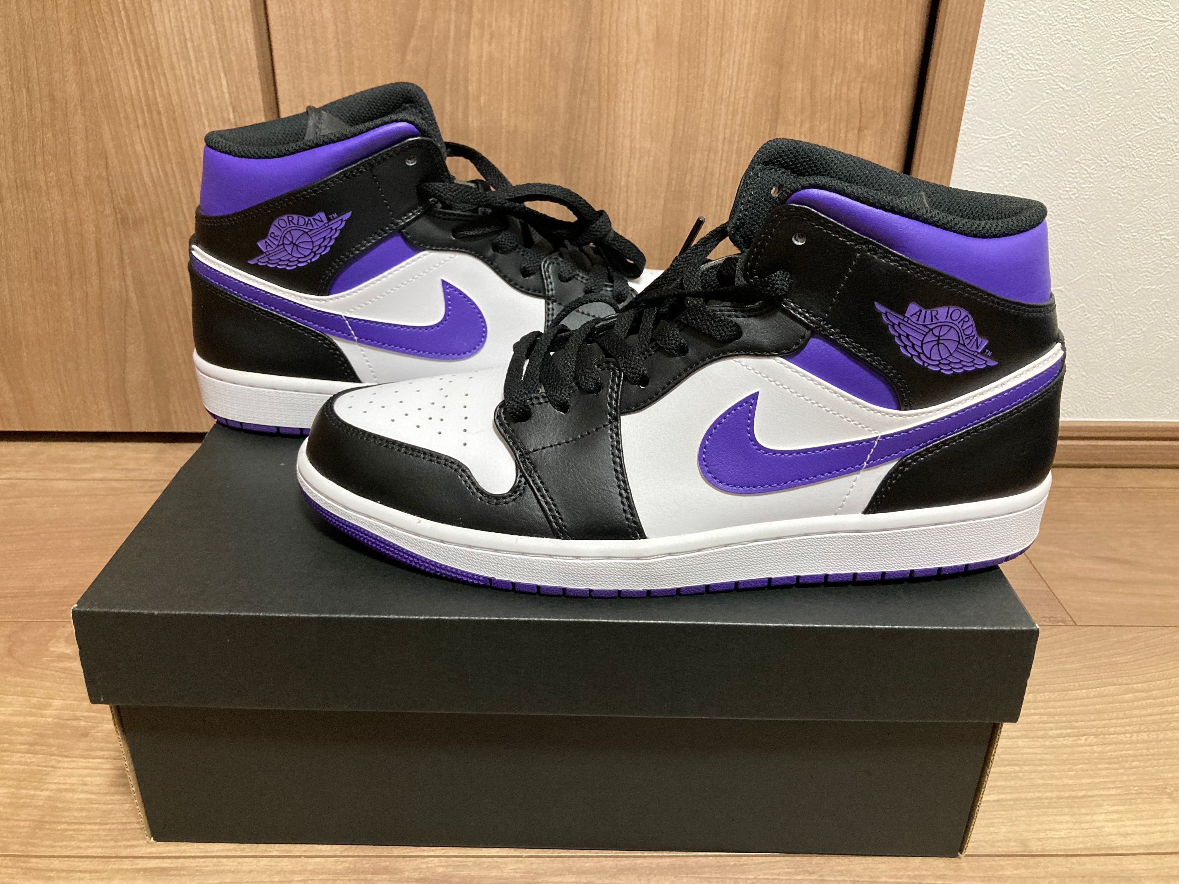 Nike Air Jordan 1 Mid "Black/Court Purple"