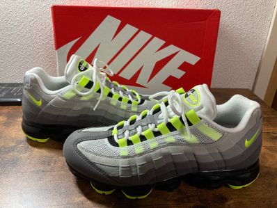 Nike Air Vapormax 95 "Neon"