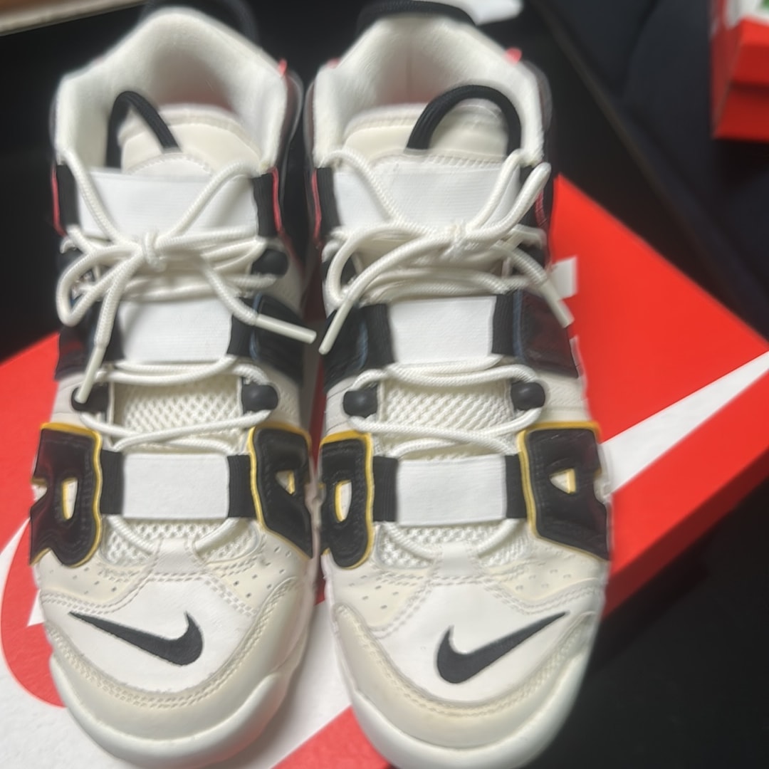 Nike Air More Uptempo'96 "Trading Cards"