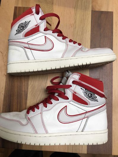 Nike Air Jordan 1 Retro High OG "Sail/University Red"