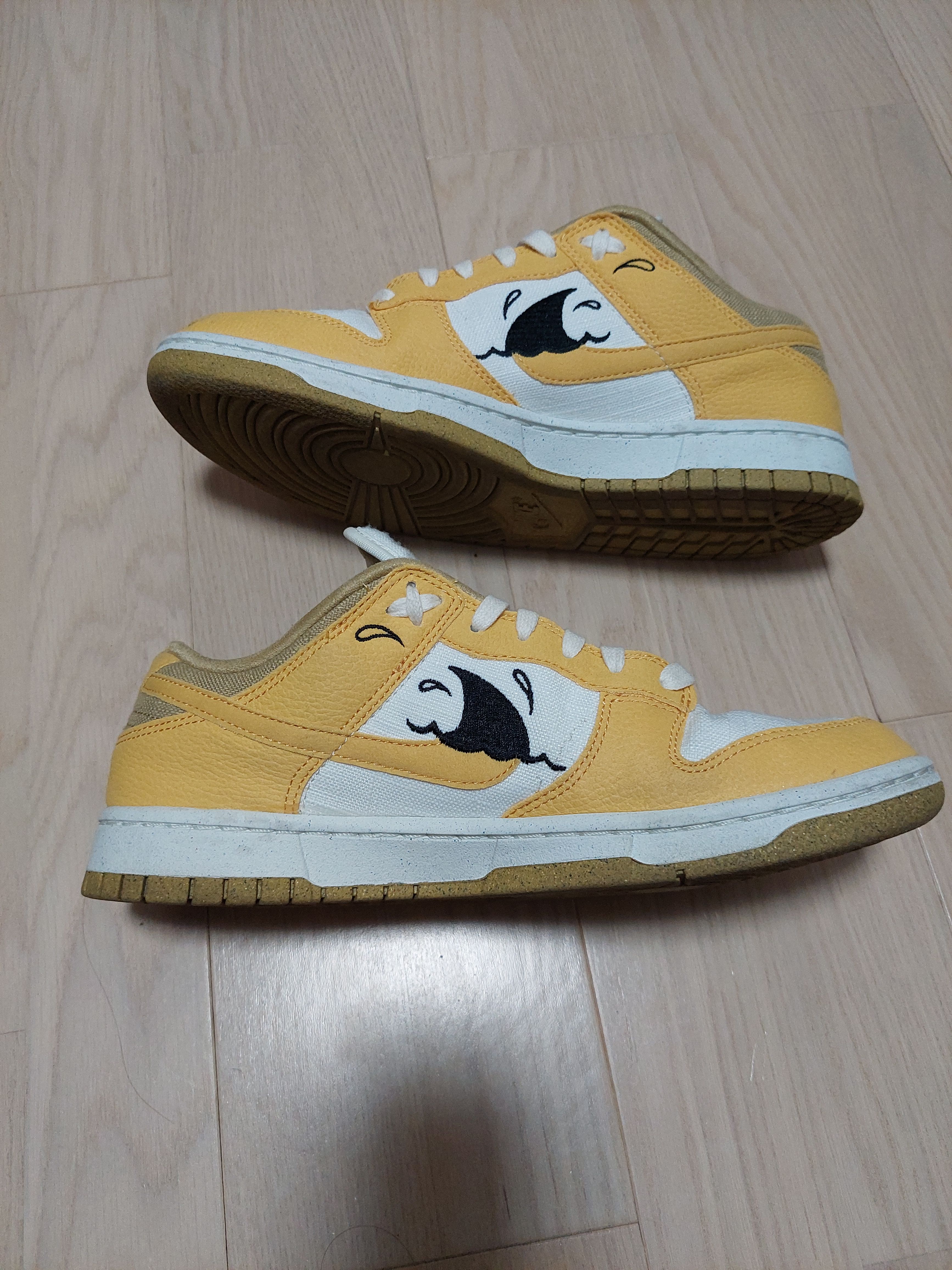 Nike Dunk Low Sun Club "White/Yellow"
