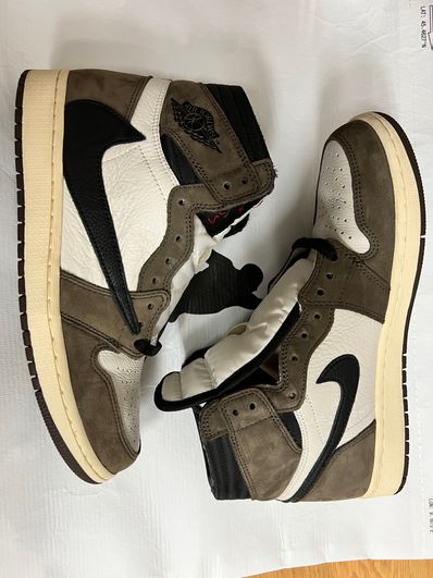 Travis Scott × Nike Air Jordan 1 Retro High OG TS SP "Sail/Dark Mocha"