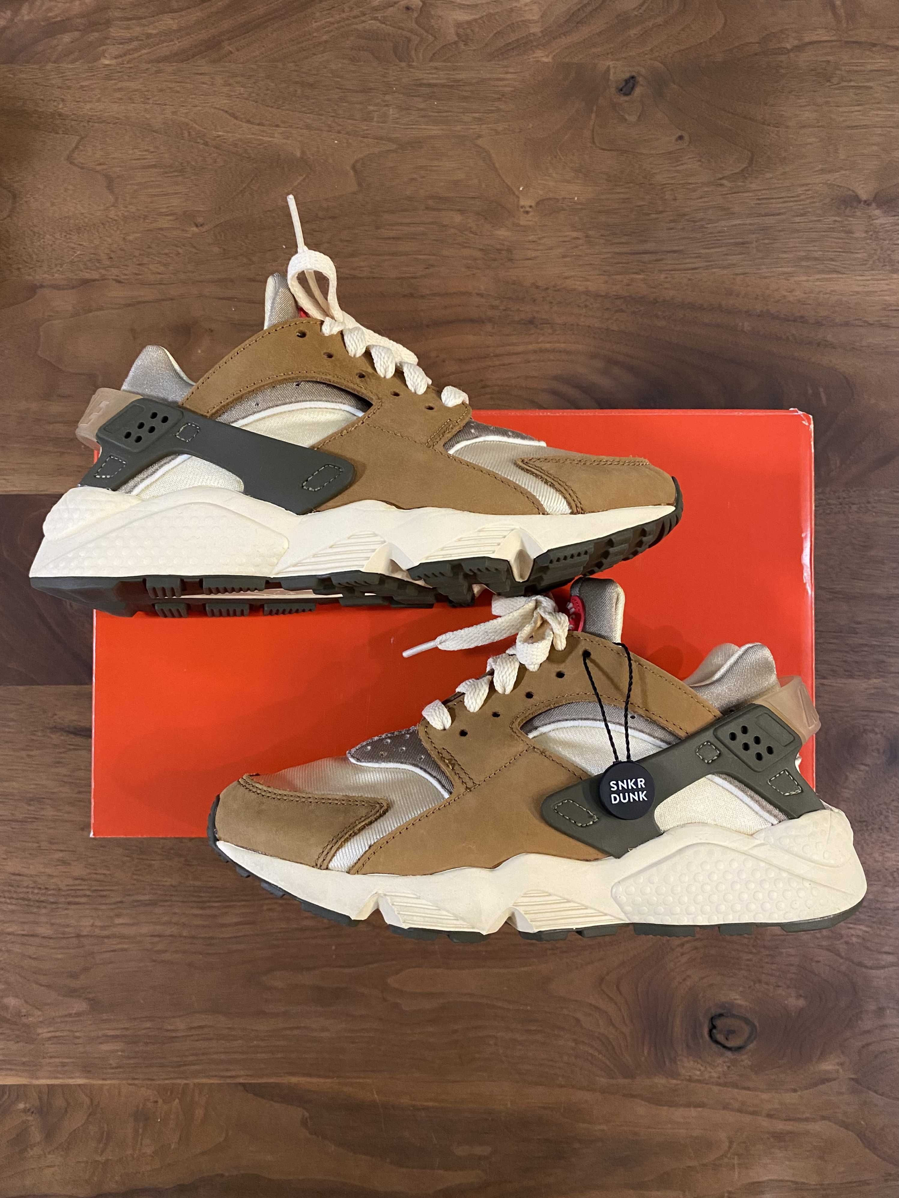 Stussy × Nike Air Huarache "Desert Oak"