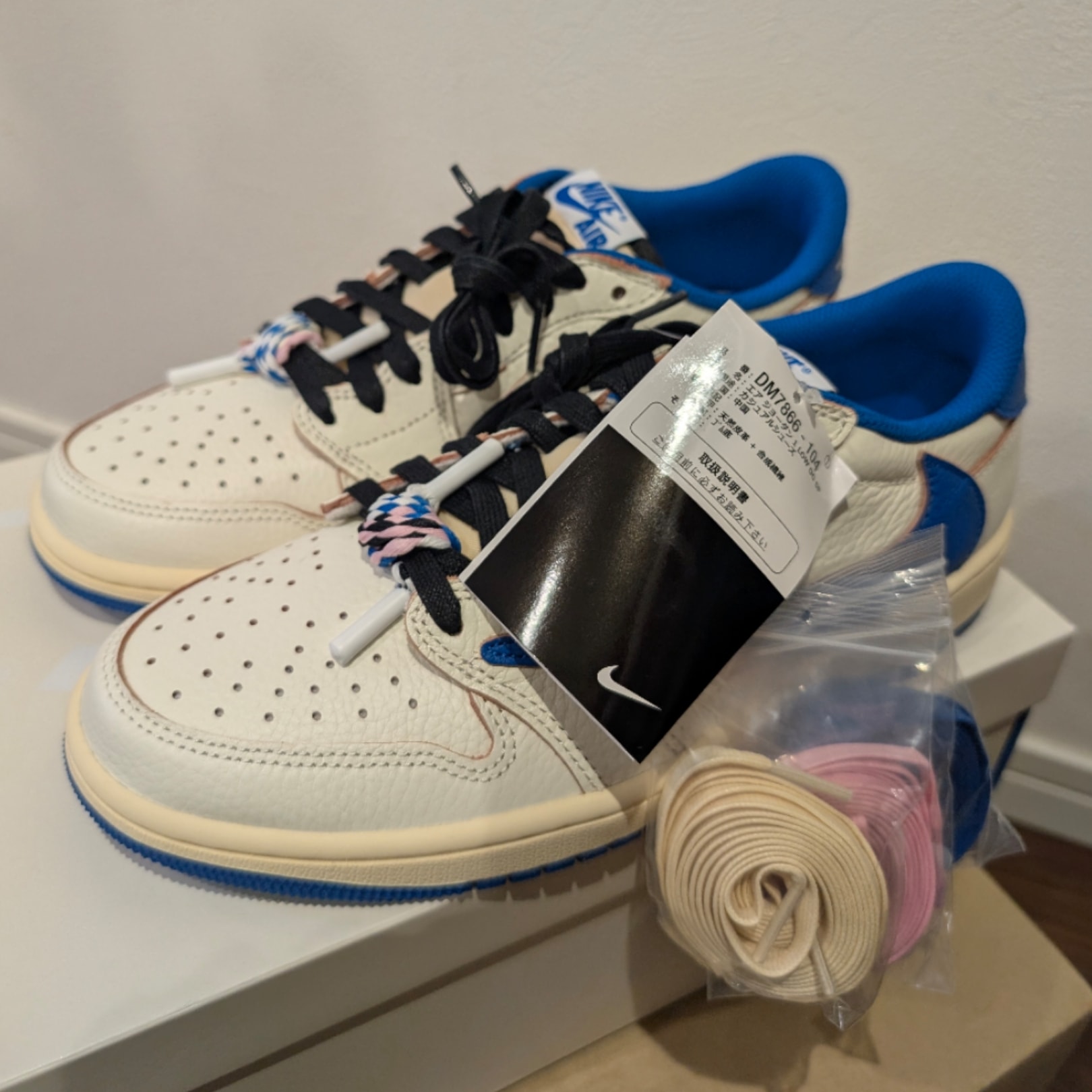 Travis Scott × fragment design × Nike Air Jordan 1 Low OG "Sail/Military Blue"