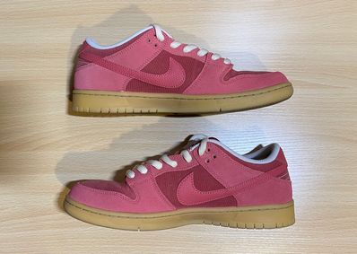 Nike SB Dunk Low "Adobe"