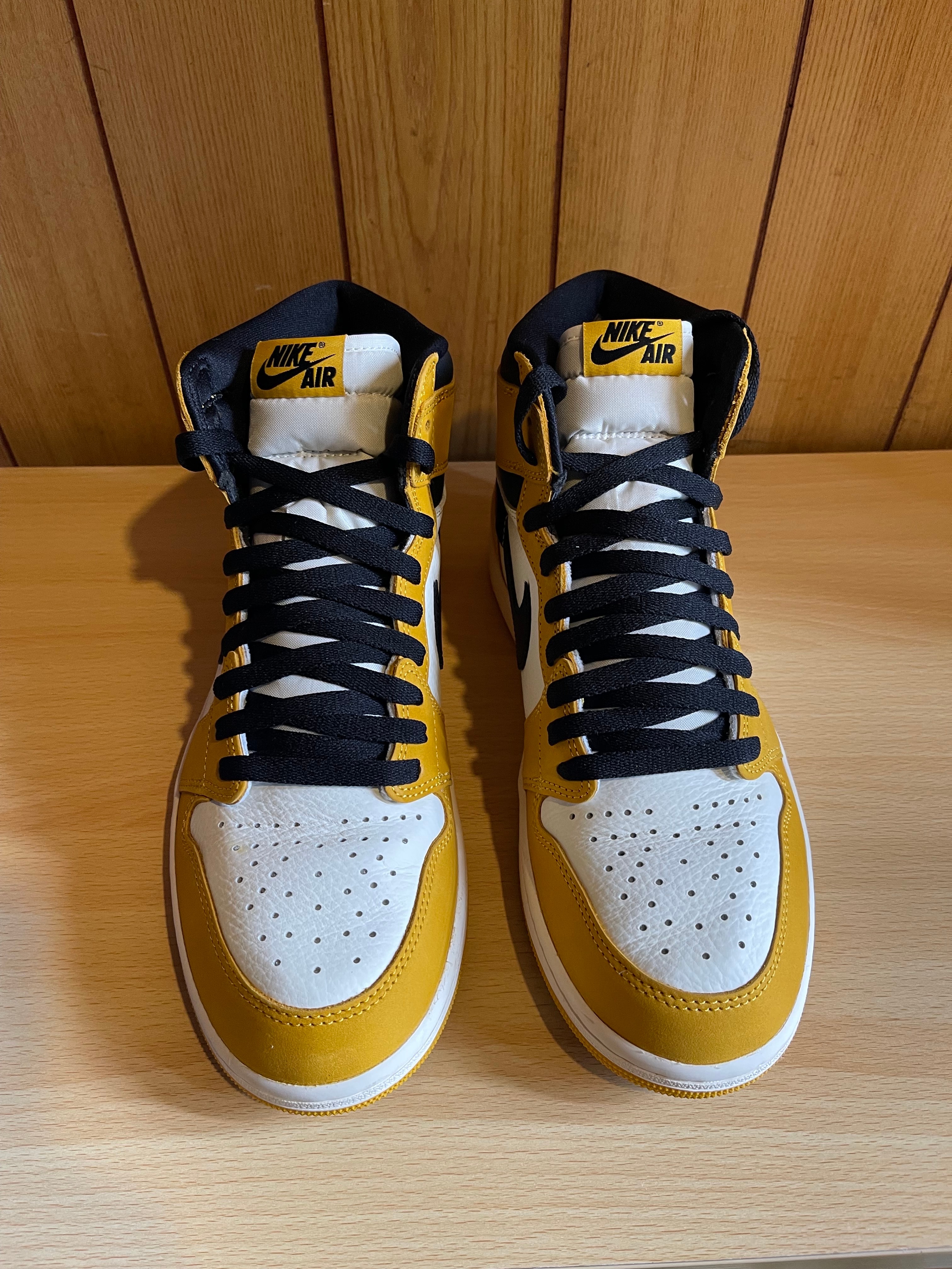 Nike Air Jordan 1 Retro High OG "Yellow Ochre"