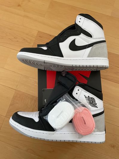 Nike Air Jordan 1 High OG "Bleached Coral"