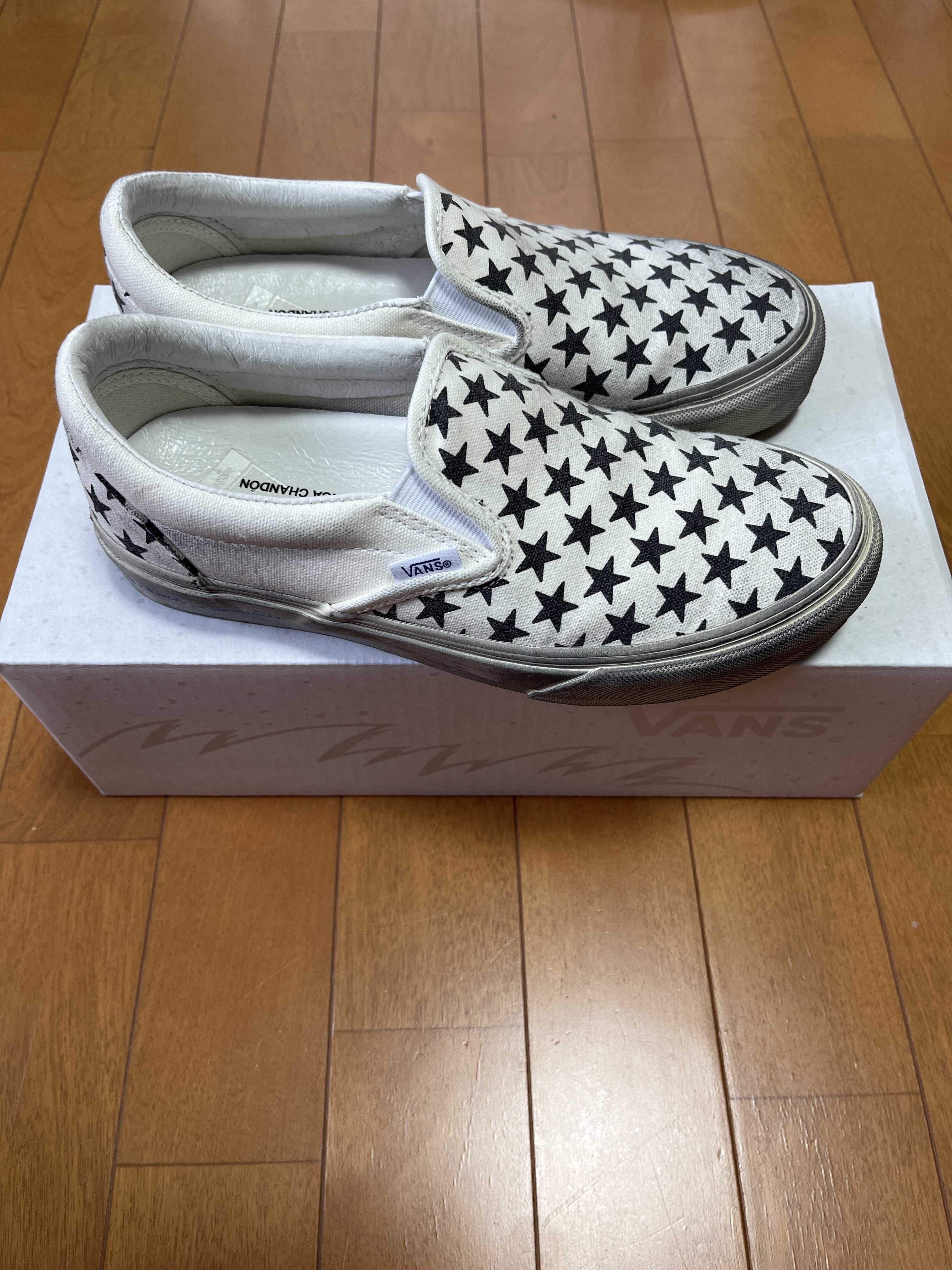 Bianca Chandon × Vault by Vans Classic Slip-On VLT LX "Black/White"