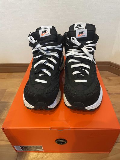 Jean-Paul Gaultier × sacai × Nike Vapor Waffle "Black/Black-White"