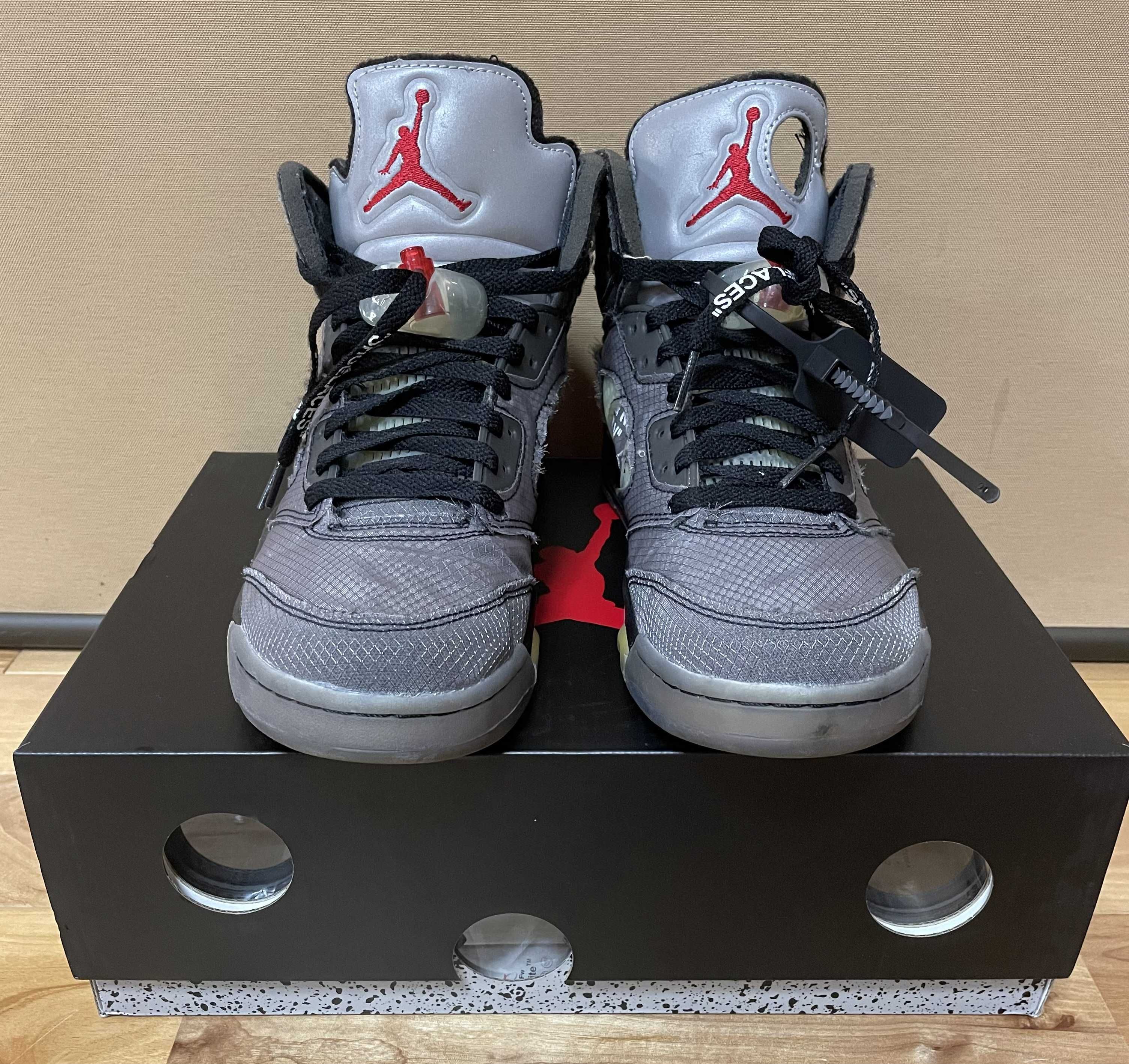 Off-White × Nike Air Jordan 5 "Black/Muslin/Fire Red"