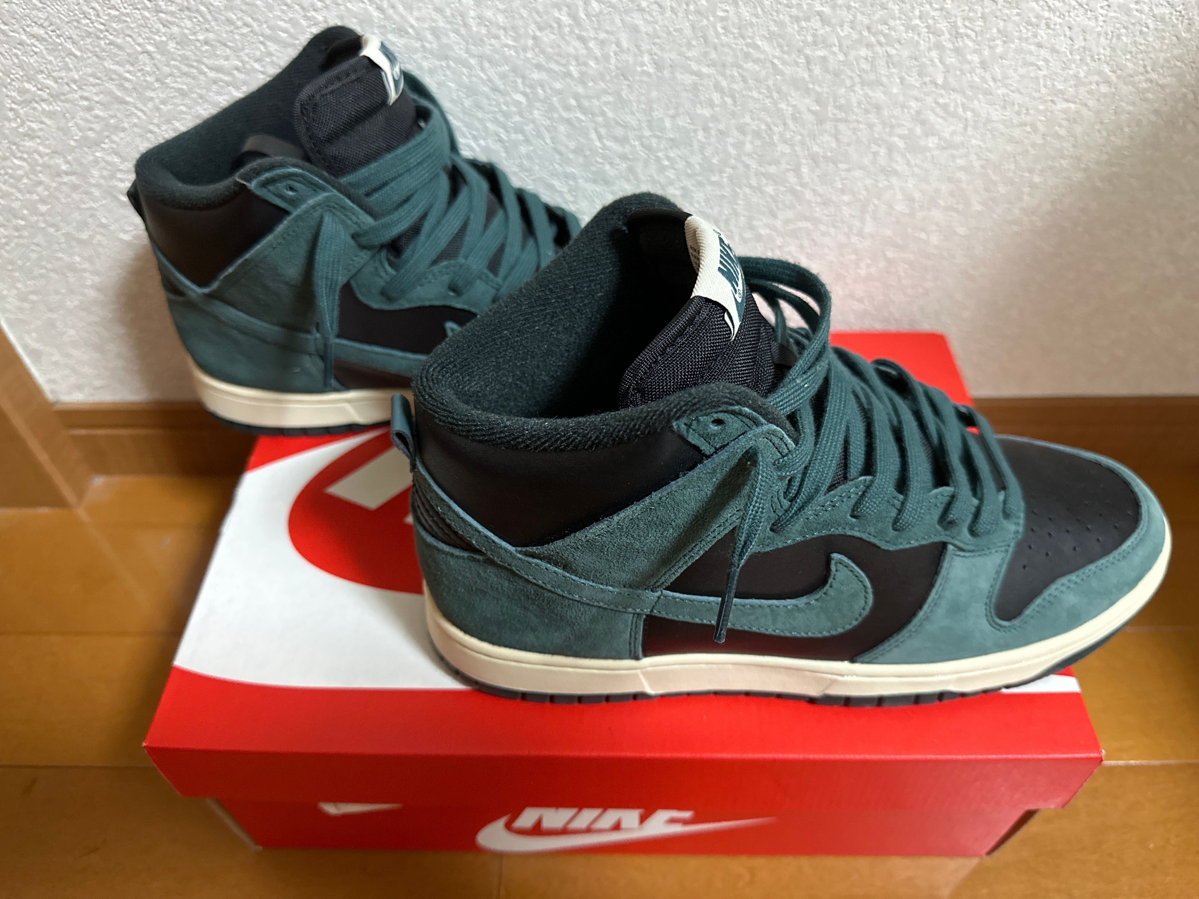 Nike Dunk High Retro PRM "Black and Deep Green"