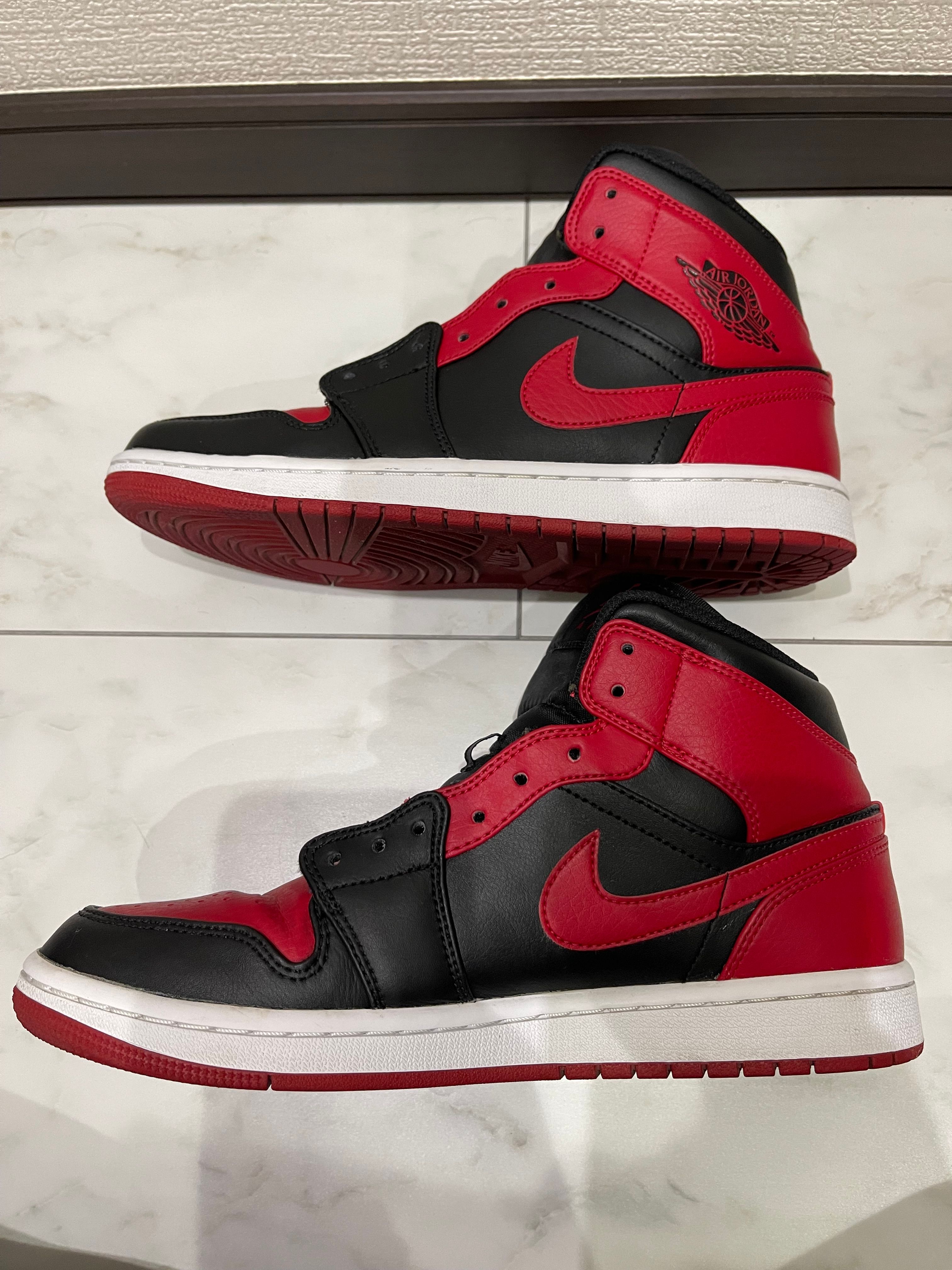 Nike Air Jordan 1 Mid "Bred"