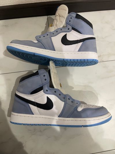 Nike Air Jordan 1 High OG "University Blue"