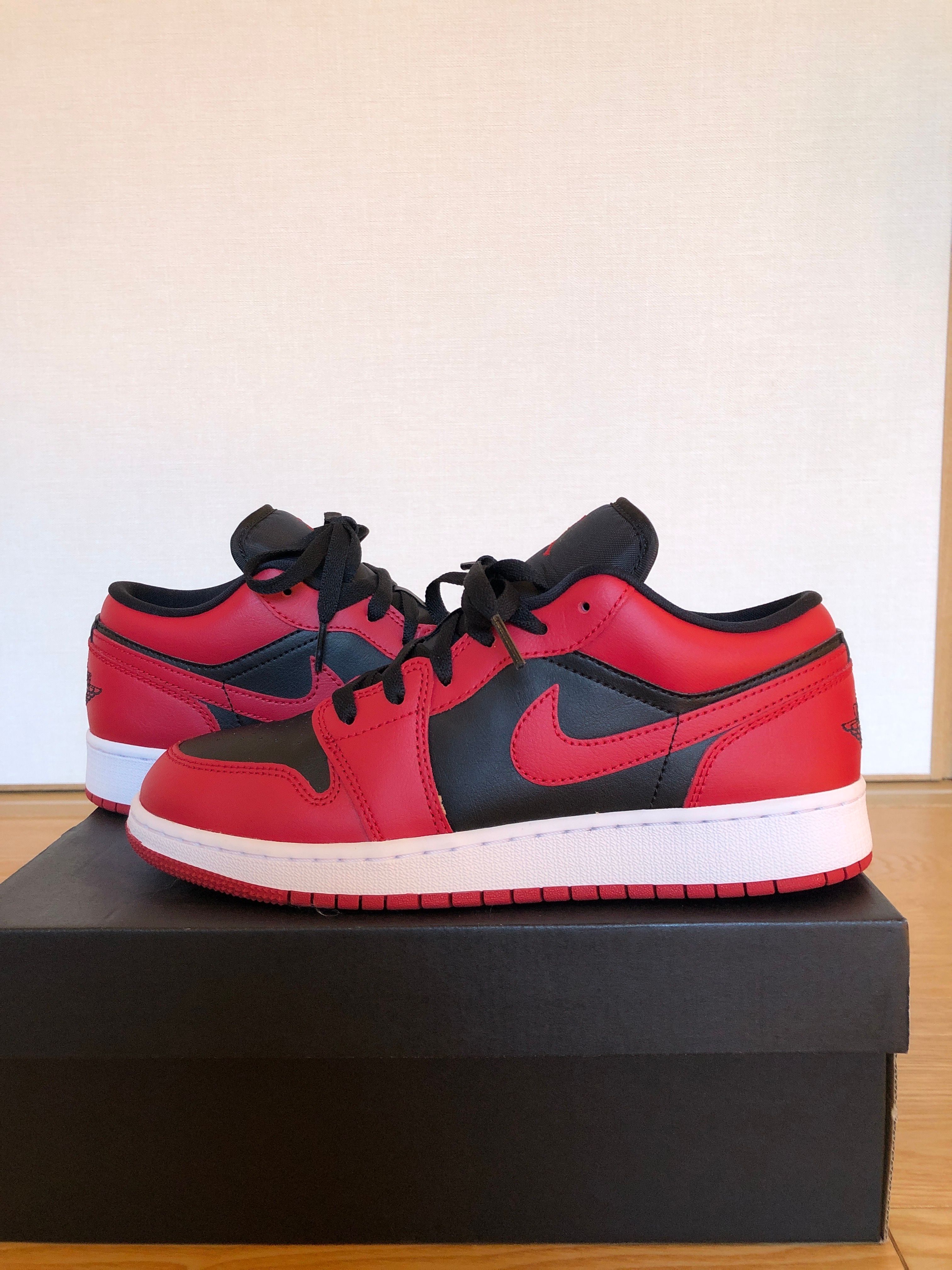 Nike Air Jordan 1 Low GS "Varsity Red"