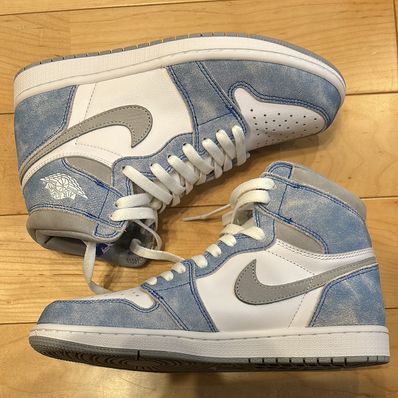 Nike Air Jordan 1 High OG "Hyper Royal"