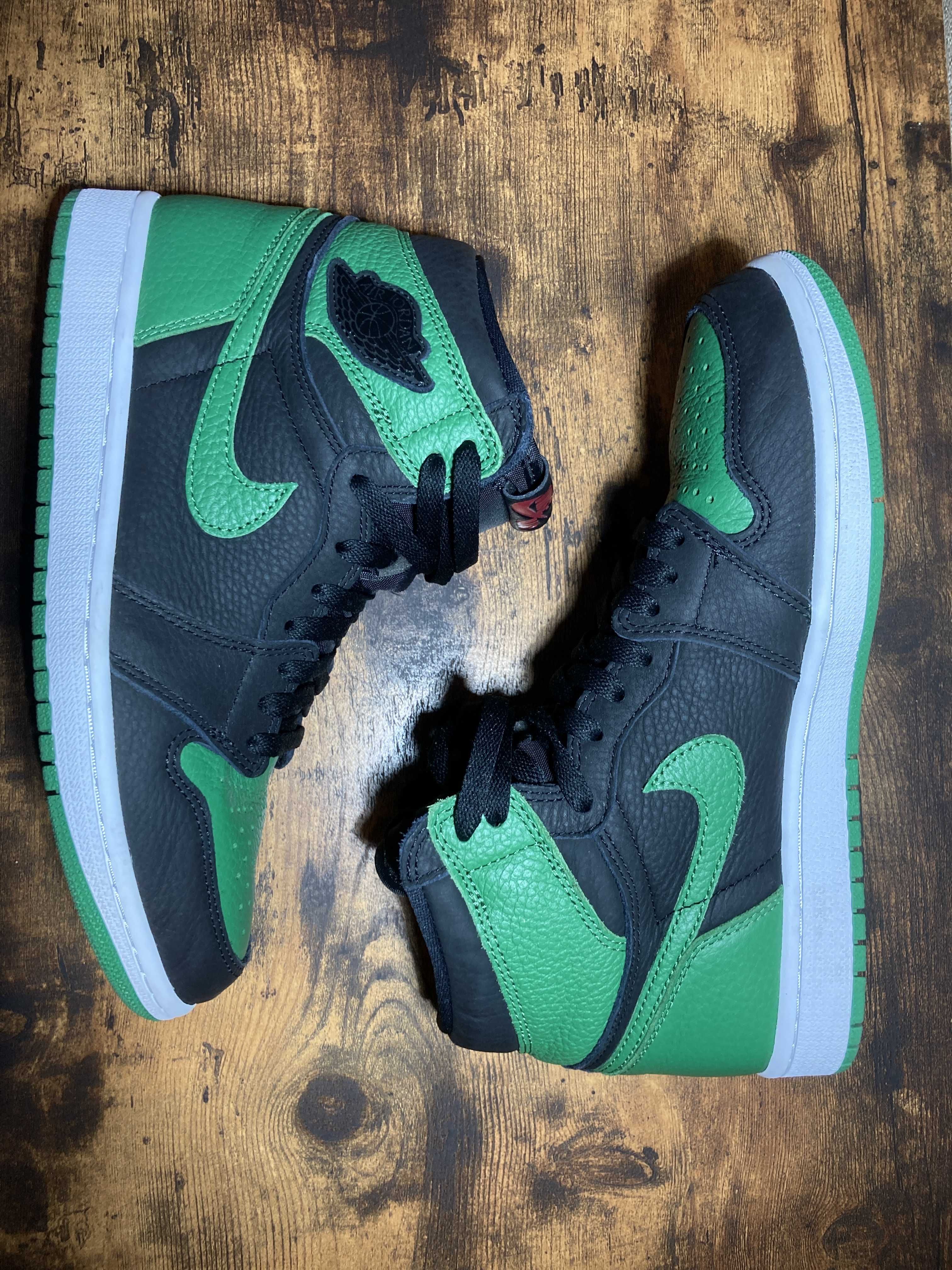 Nike Air Jordan 1 Retro High OG "Black/Pine Green" (2020)      