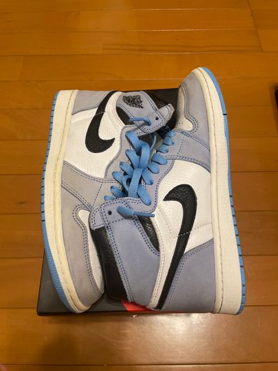 Nike Air Jordan 1 High OG "University Blue"