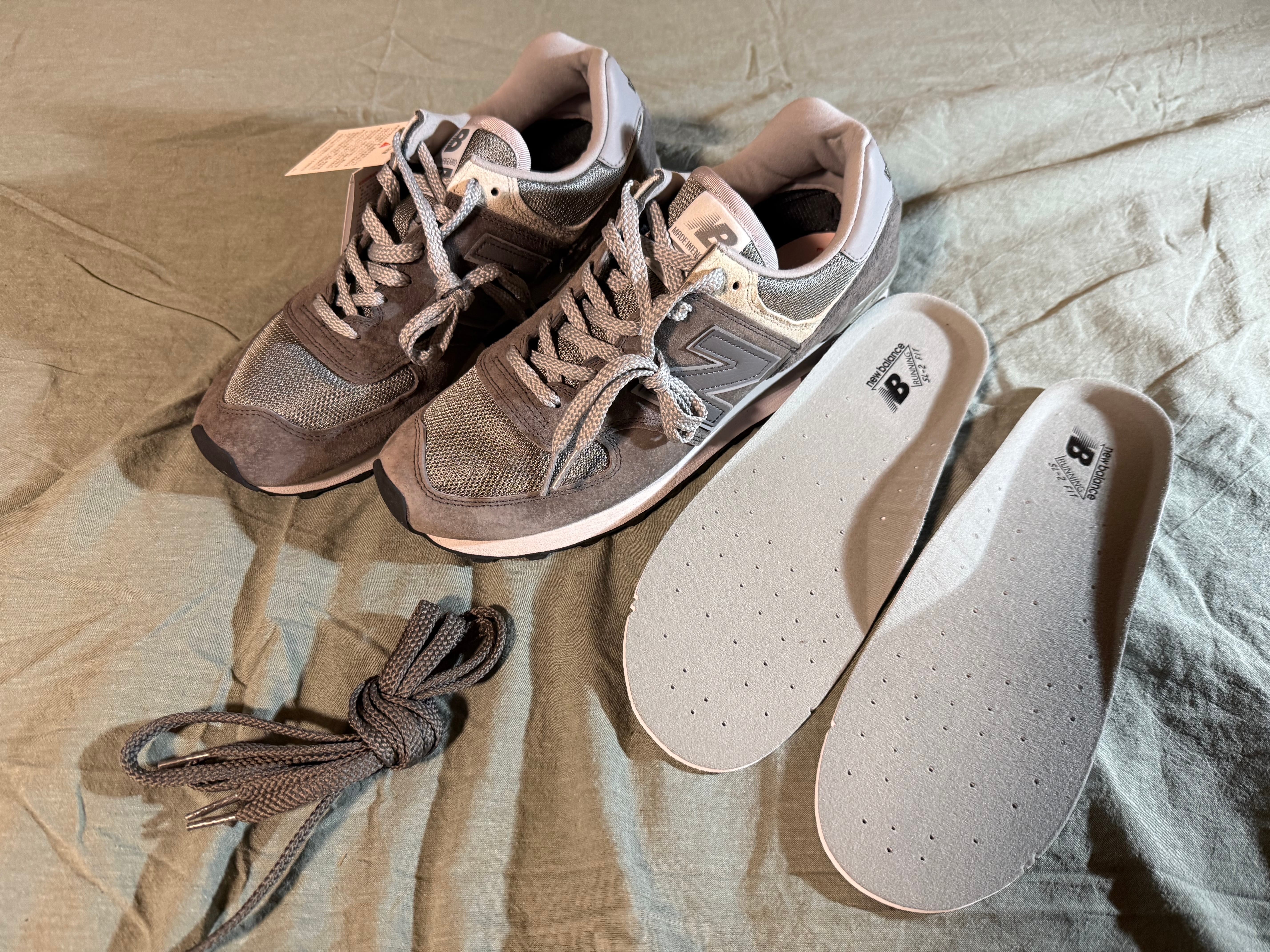 ニューバランス 576 "グレー"