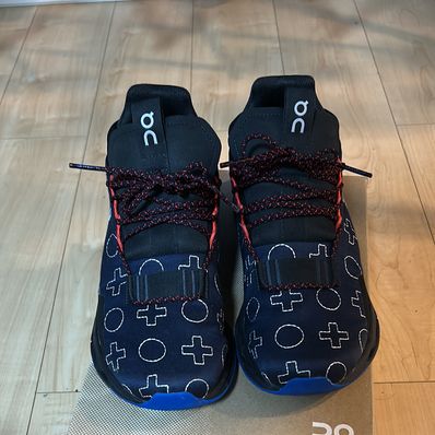 atmos × On Cloudnova "Midnight/Black"