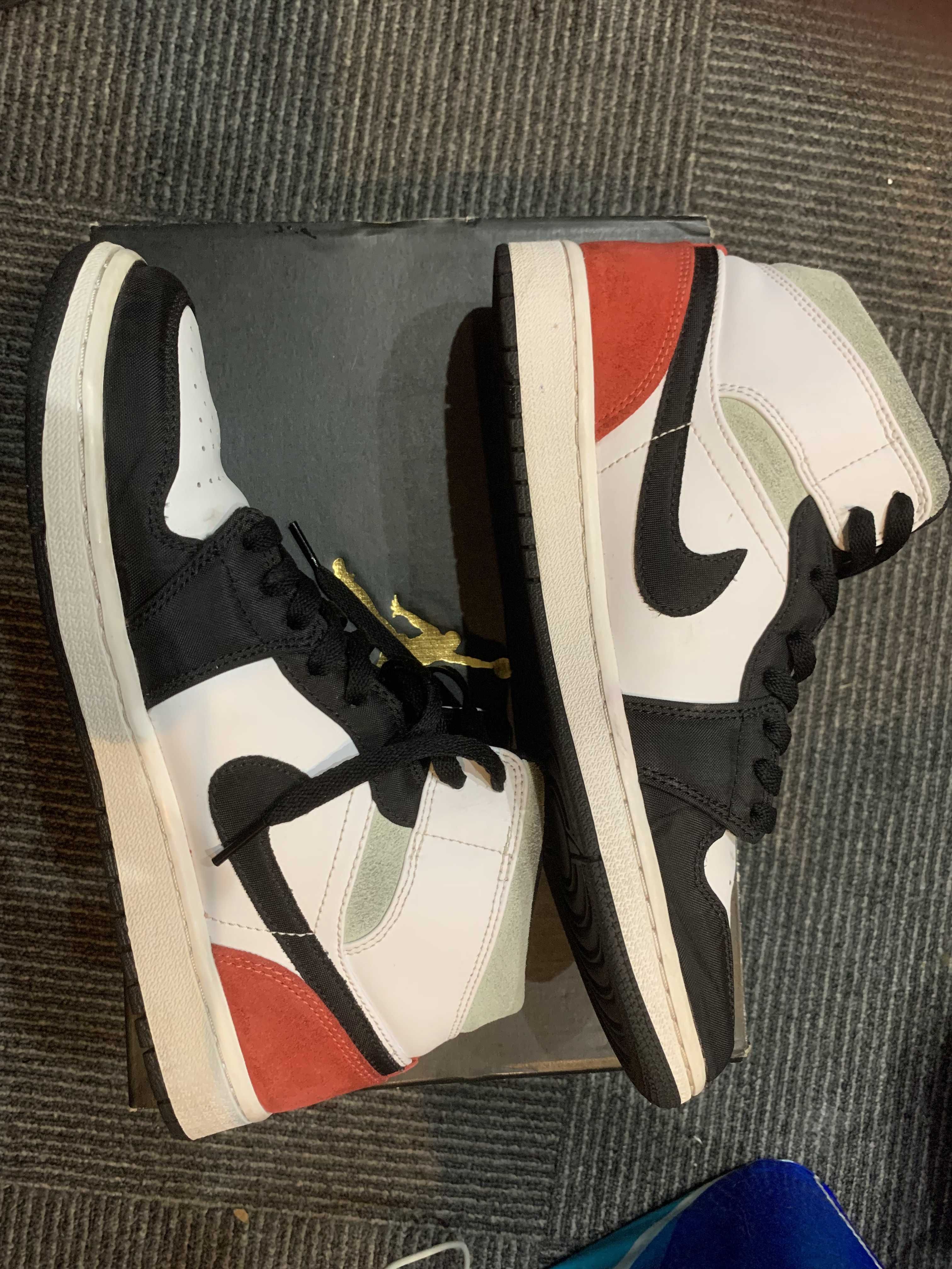 Nike Air Jordan 1 Mid SE "Black/Red/White"