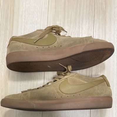 Supreme × Nike SB Blazer Low GT "Golden Beige"