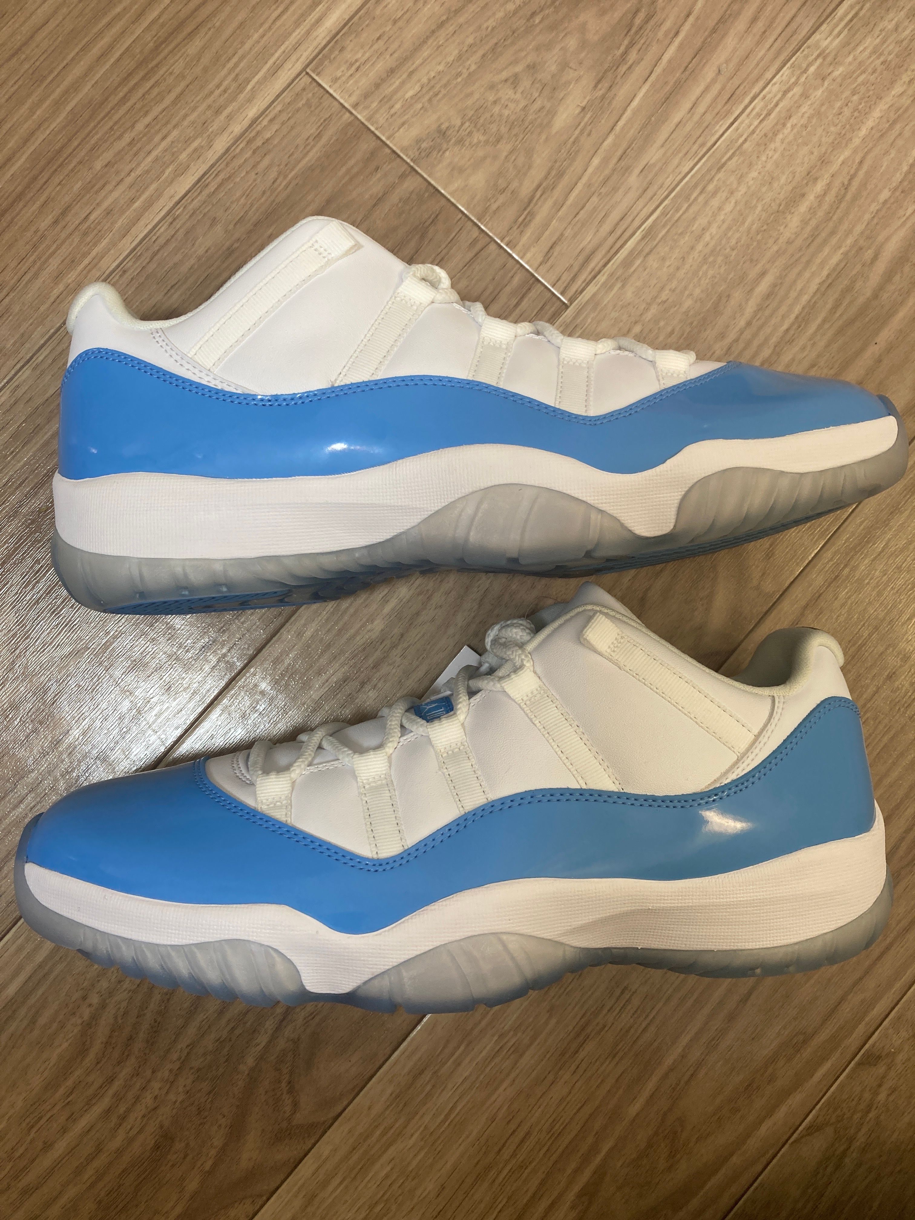 Nike Air Jordan 11 Retro Low "University Blue" (2017)