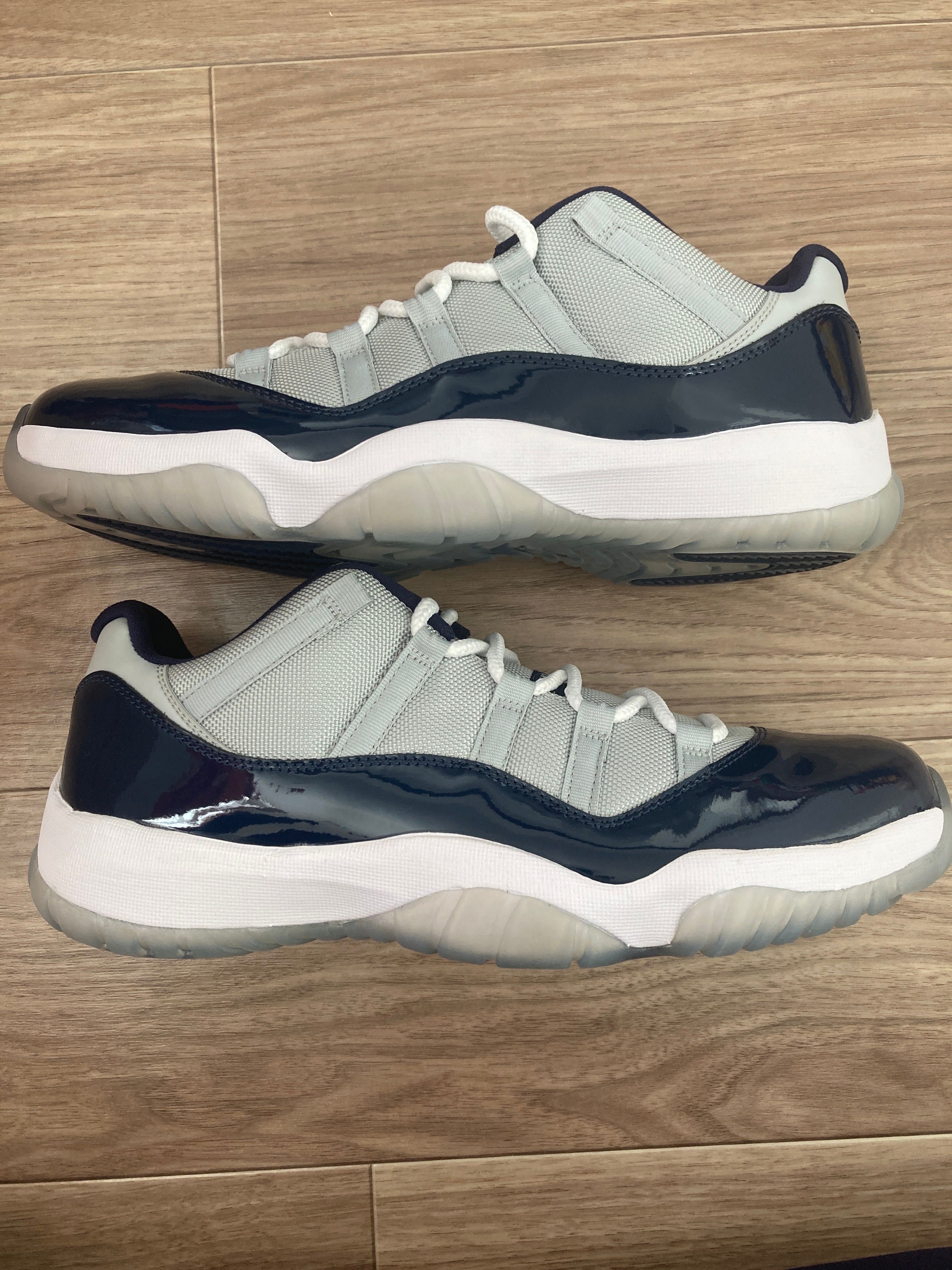 NIKE AIR JORDAN 11 RETRO LOW "GEORGETOWN"