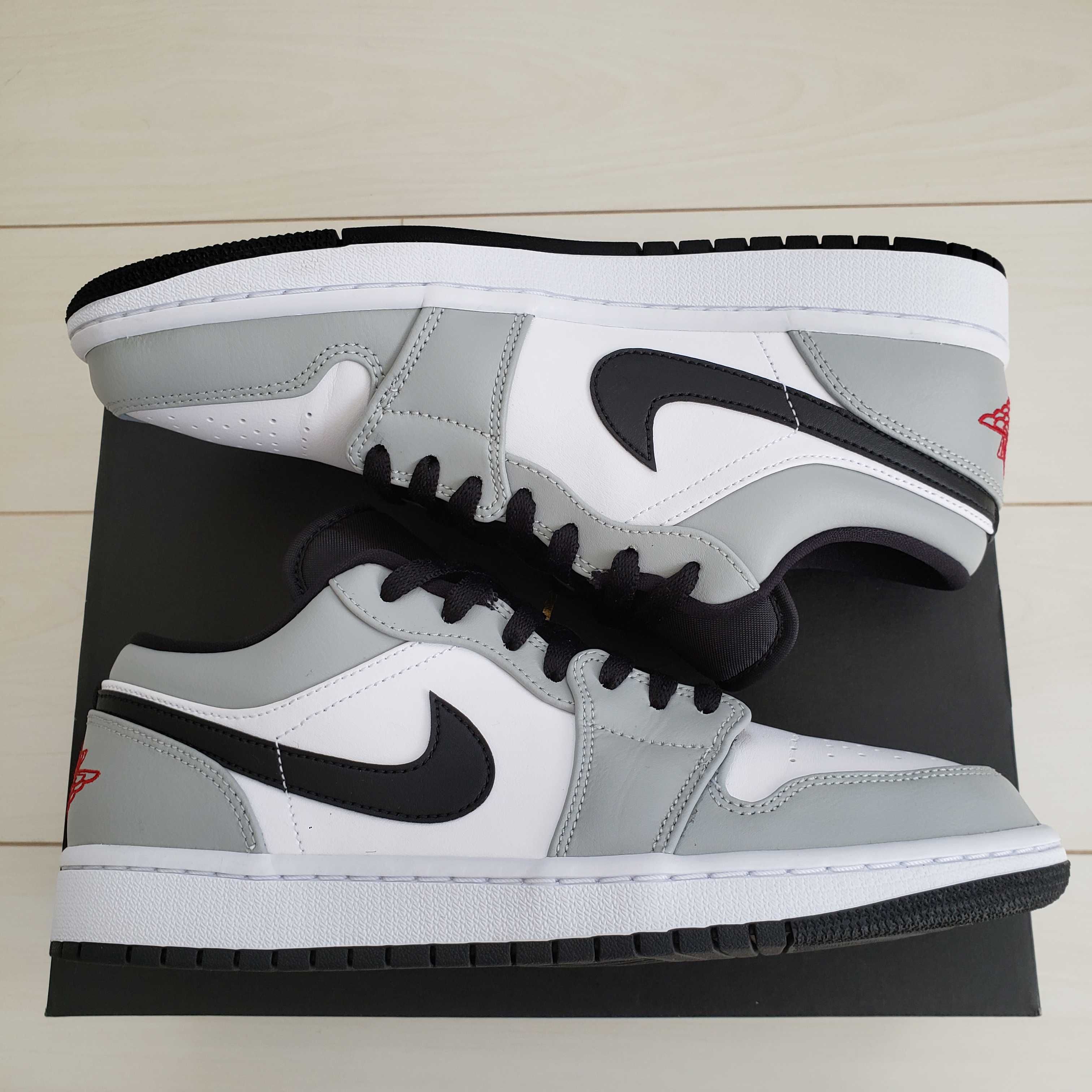 NIKE AIR JORDAN 1 LOW "LIGHT SMOKE GREY"
