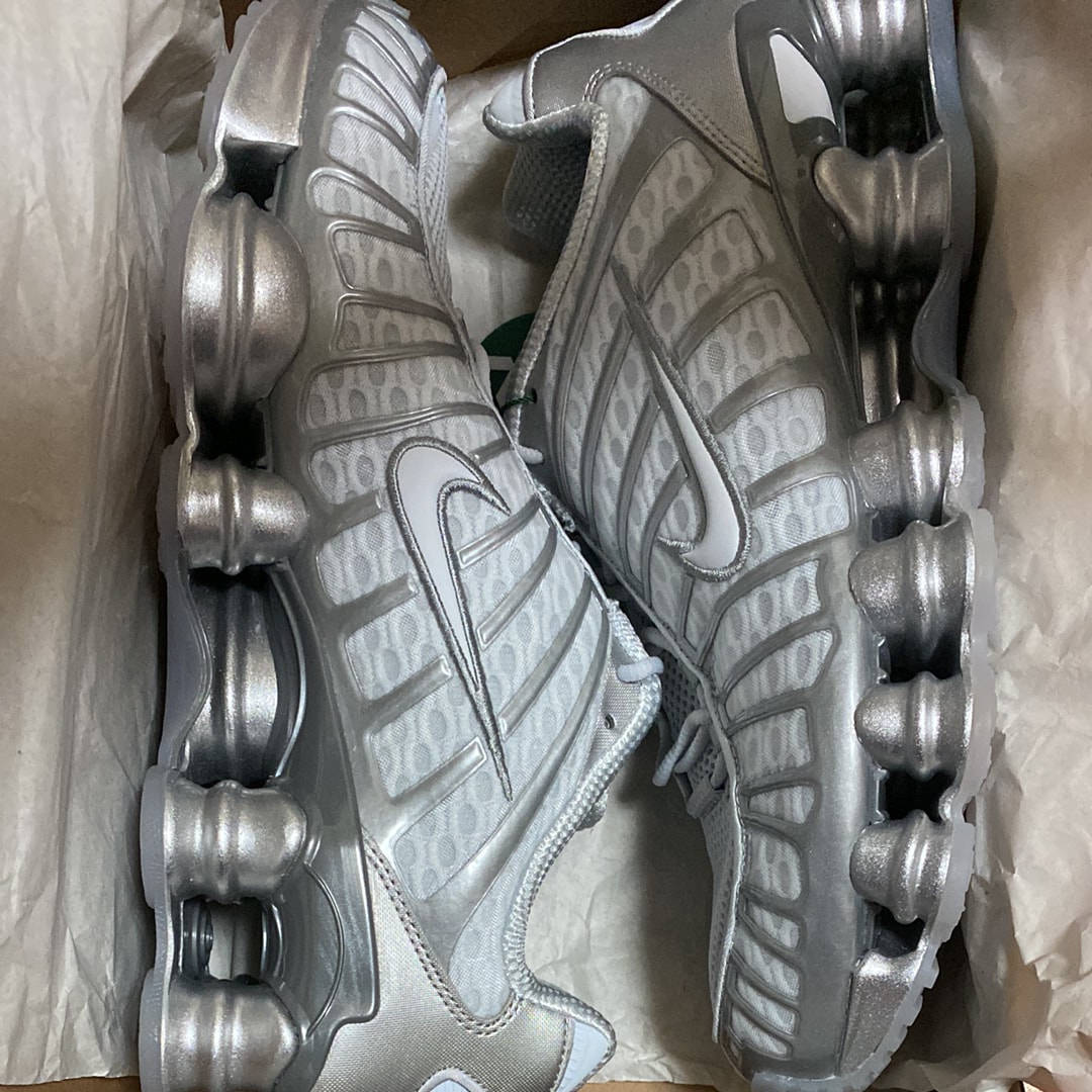 Nike Women's Shox TL "Pure Platinum and Metallic Silver"