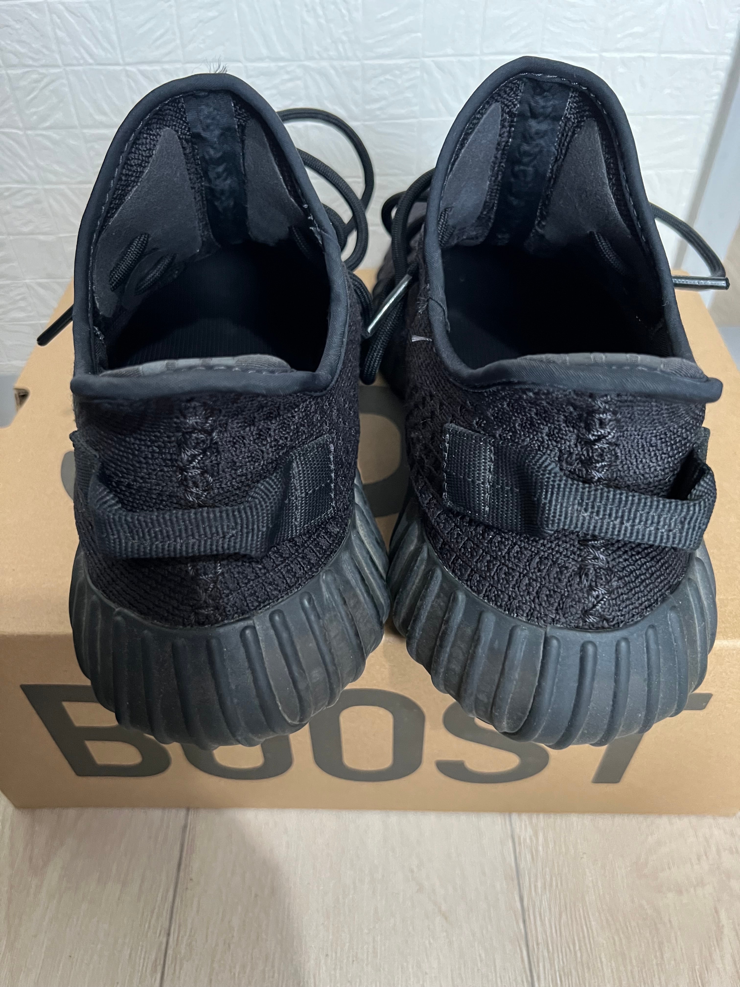 adidas YEEZY Boost 350V2 "Onyx"