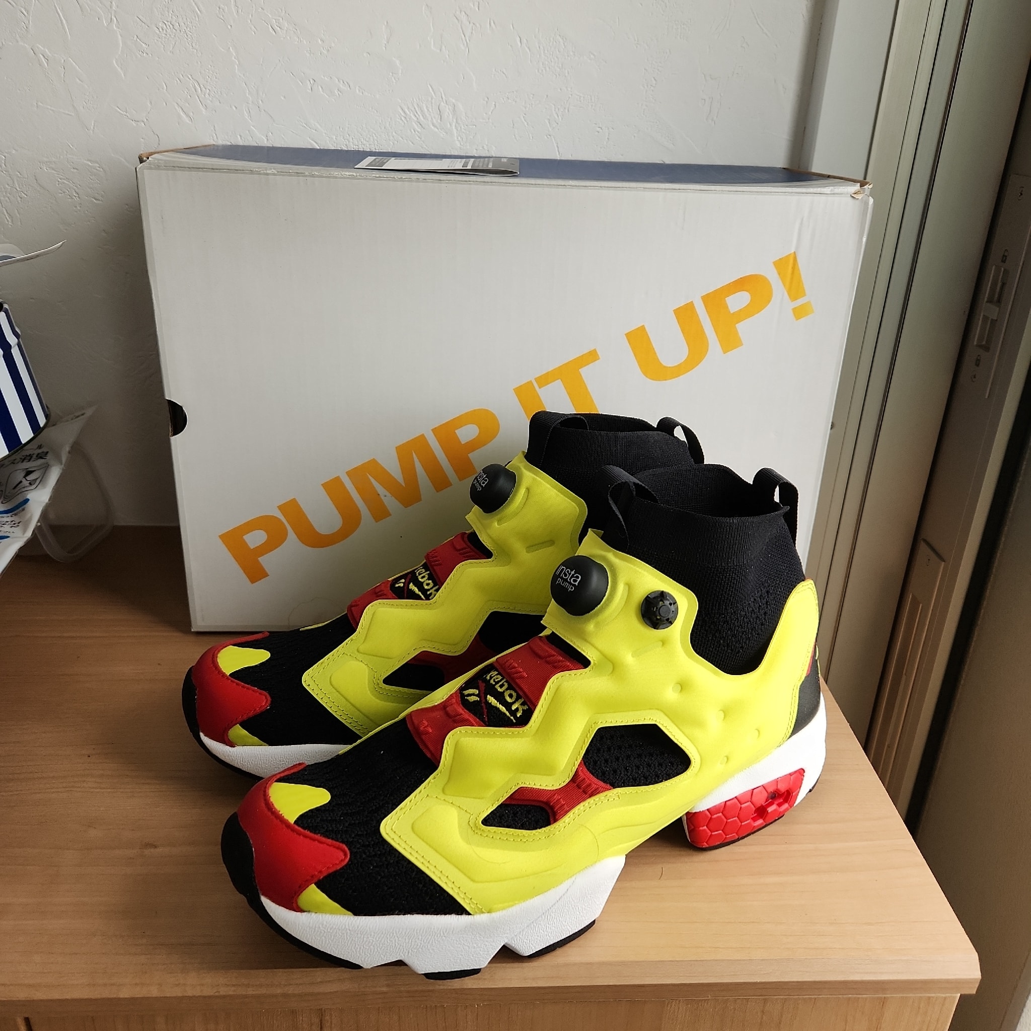 Reebok Instapump Fury OG Ultraknit Black Hyper Green