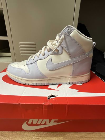 Nike Women's Dunk High "Foot Ball Grey"