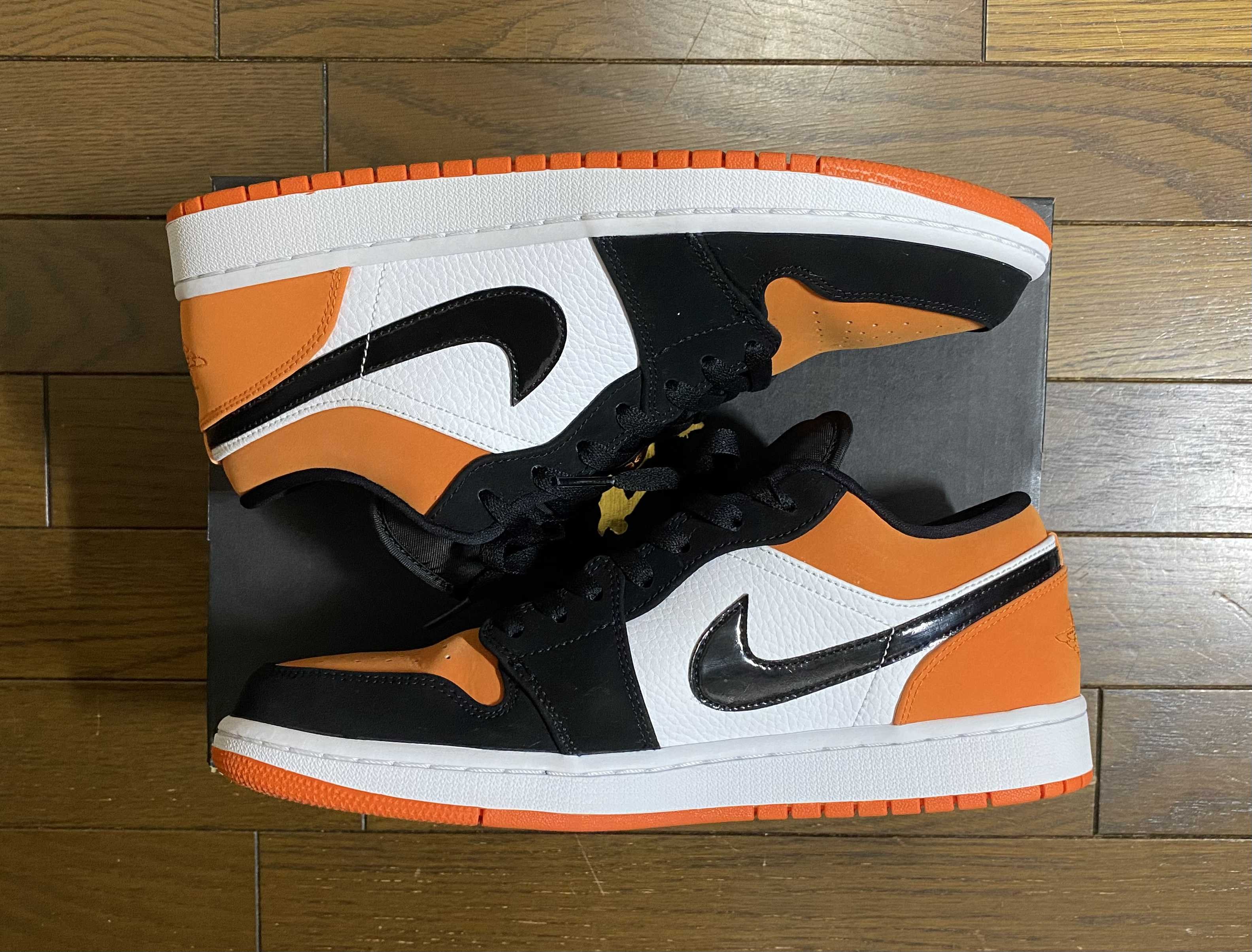 Nike Air Jordan 1 Low "Shattered Backboard"