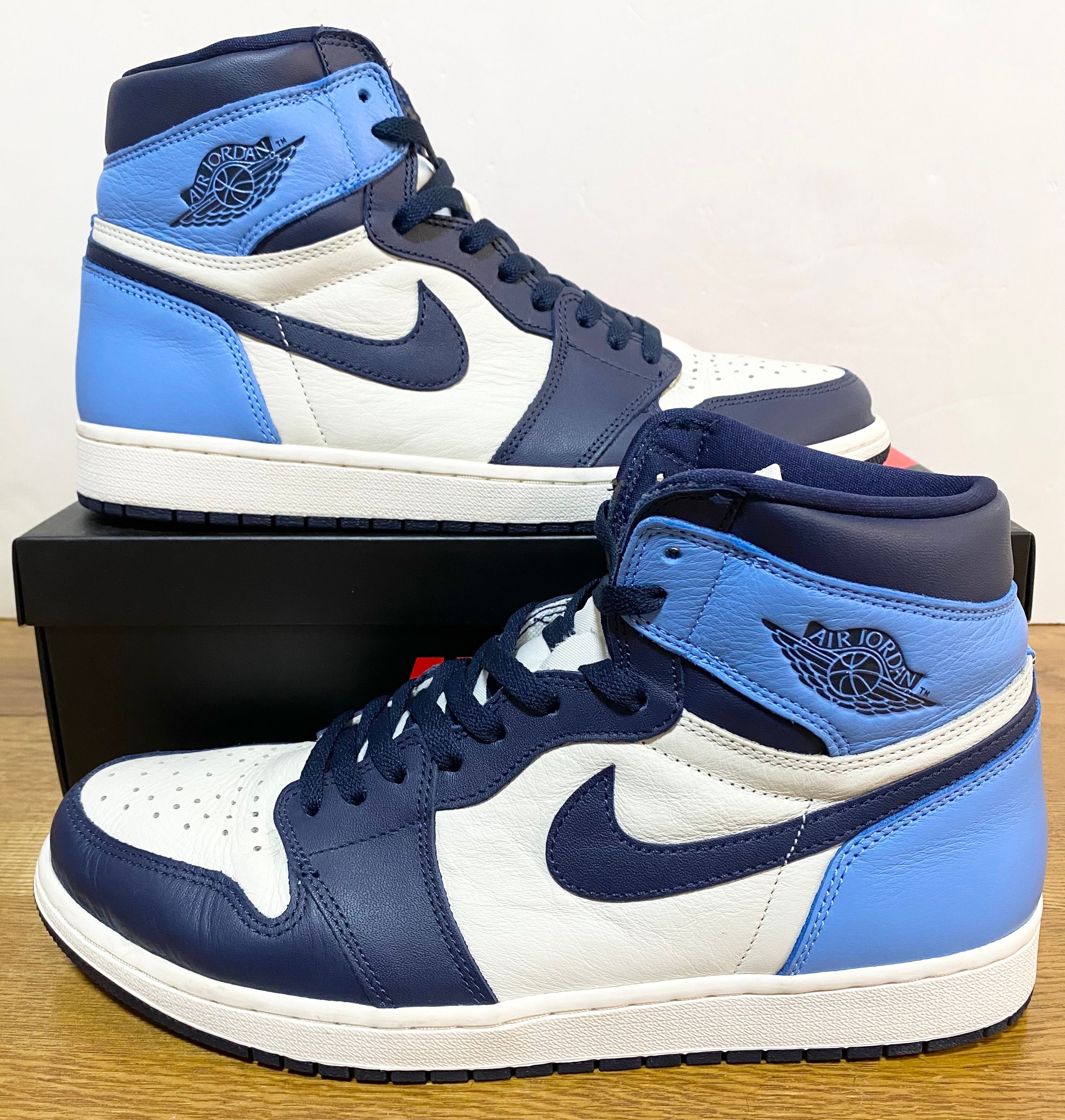 Nike Air Jordan 1 Retro High OG "Obsidian/University Blue"