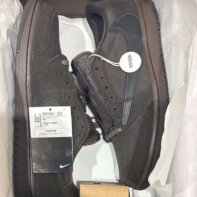 Travis Scott × Nike Air Jordan 1 Low OG SP "Velvet Brown and Dark Mocha"