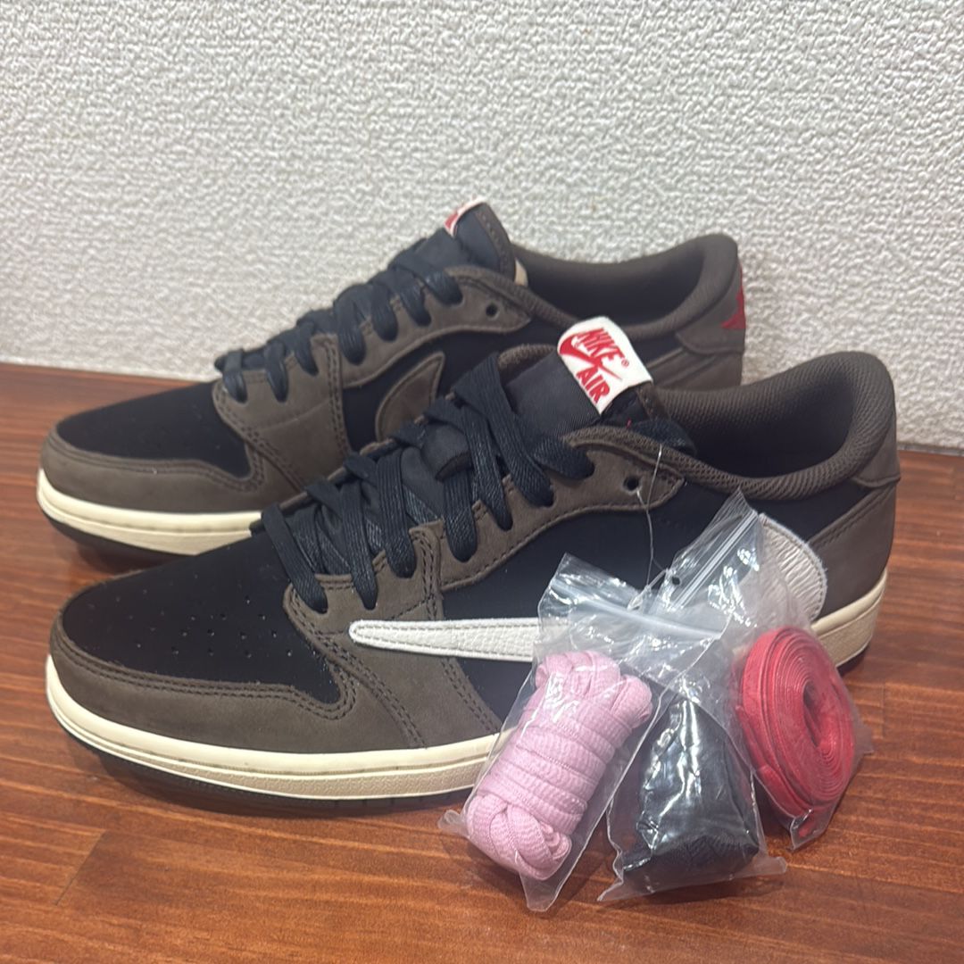 Travis Scott × Nike Air Jordan 1 Low OG SP-T "Black/Dark Mocha"