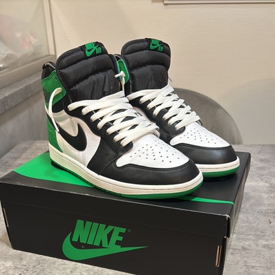 Nike Air Jordan 1 Retro High OG "Celtics/Black and Lucky Green" (2023)