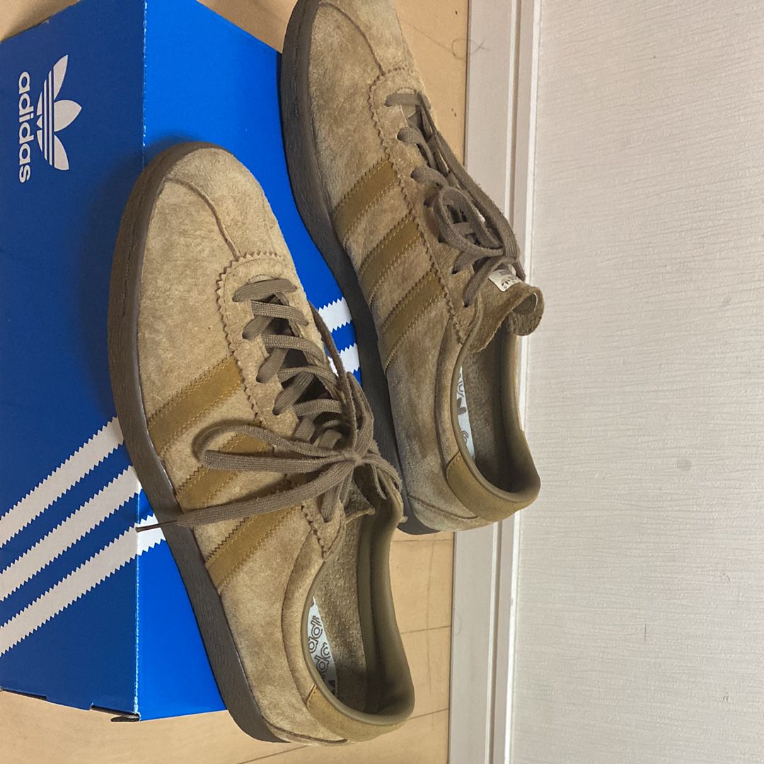 adidas Tobacco "Pantone/Mesa/Gum"