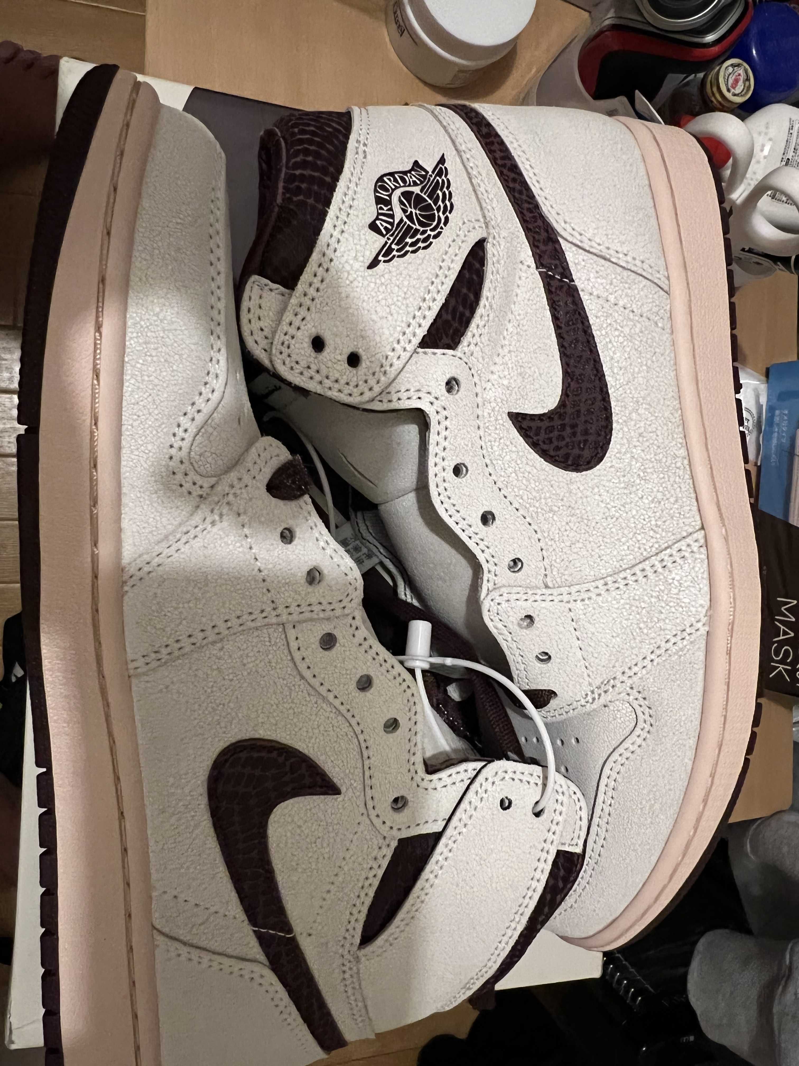 A Ma Maniere × Nike Air Jordan 1 Retro High OG "Sail and Burgundy"