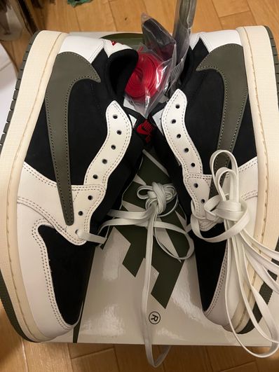 Travis Scott × Nike Women's Air Jordan 1 Low OG "Medium Olive"