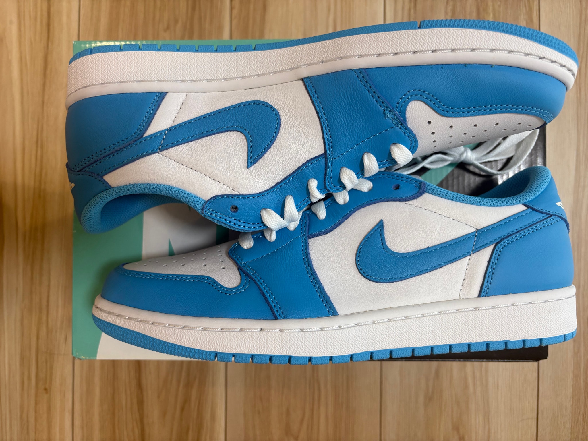 Nike SB Air Jordan 1 Low "UNC"