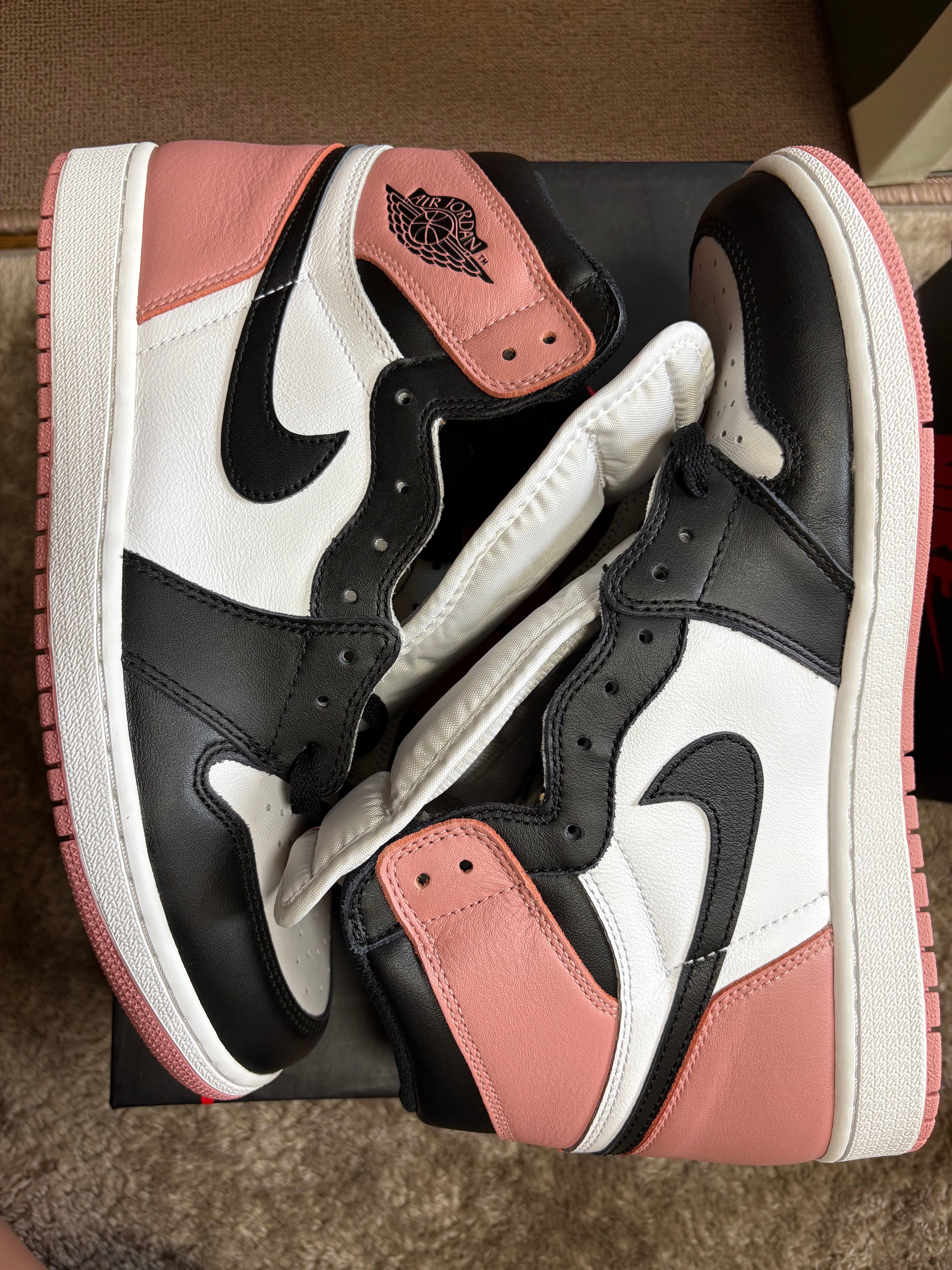 NIKE AIR JORDAN 1 RETRO HIGH RUST PINK