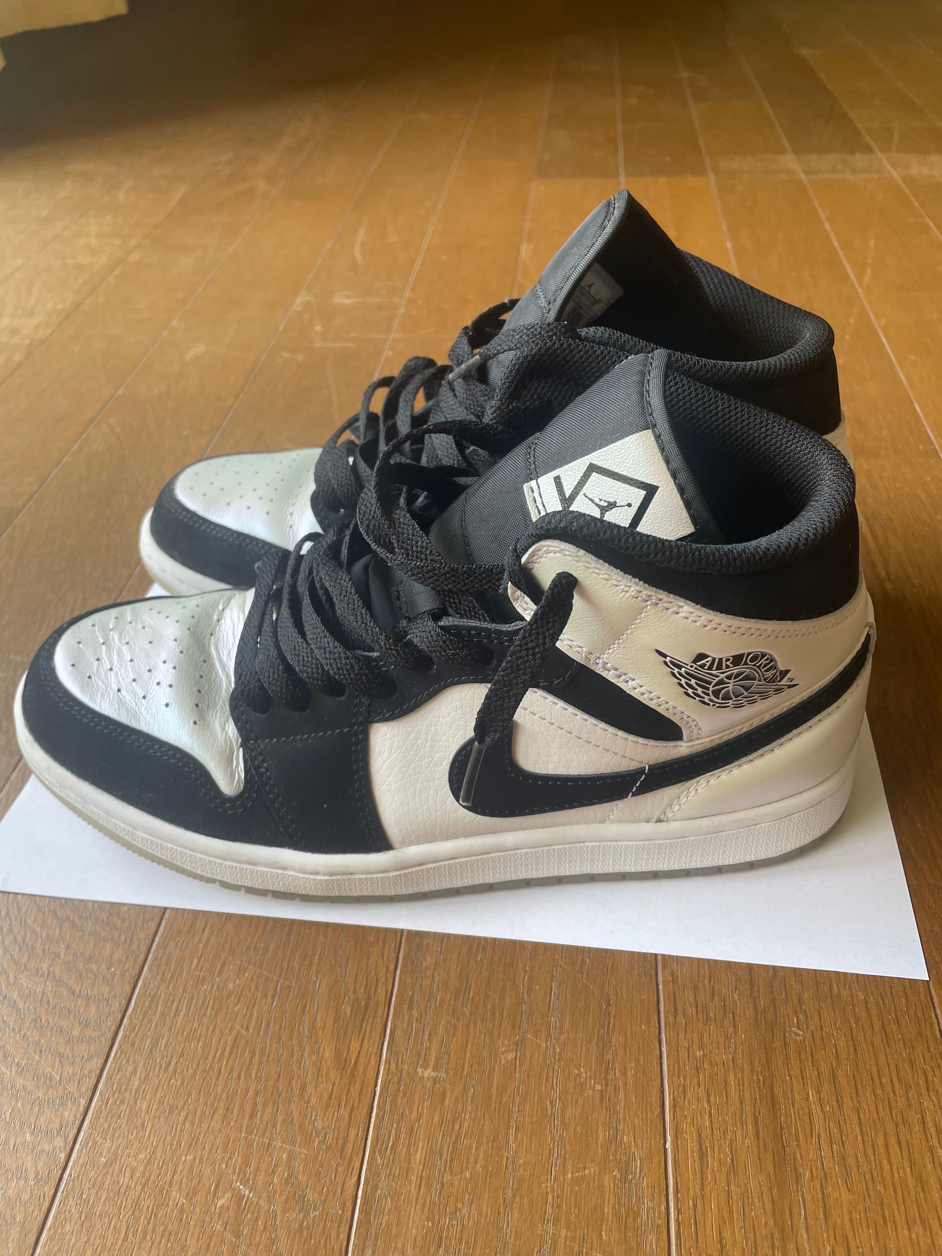 Nike Air Jordan 1 Mid "Omega/Black/White"