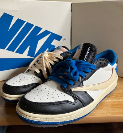 Travis Scott × fragment design × Nike Air Jordan 1 Low OG SP "Military Blue"