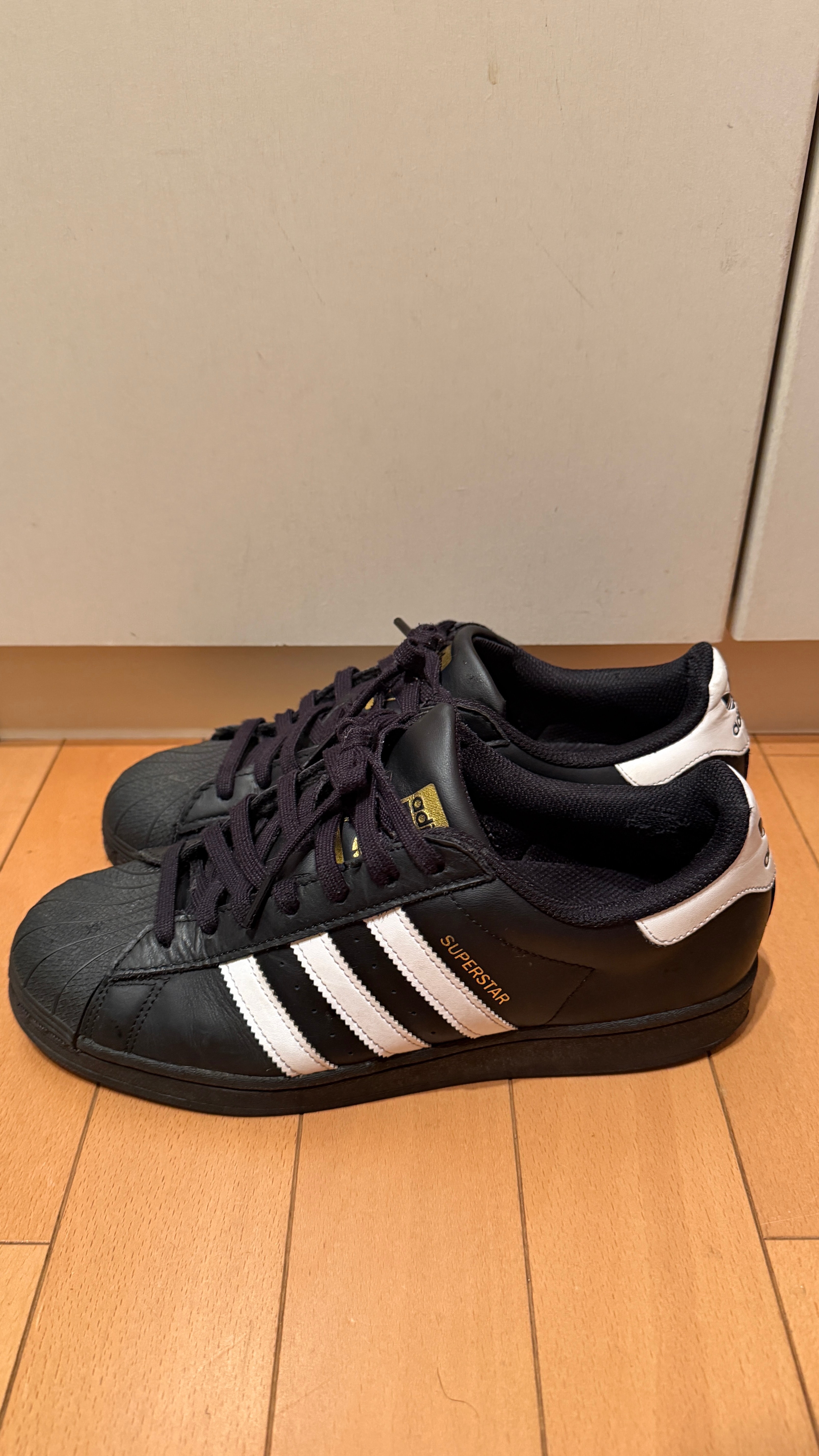 アディダス スーパースター "コアブラック/フットウェアホワイト"