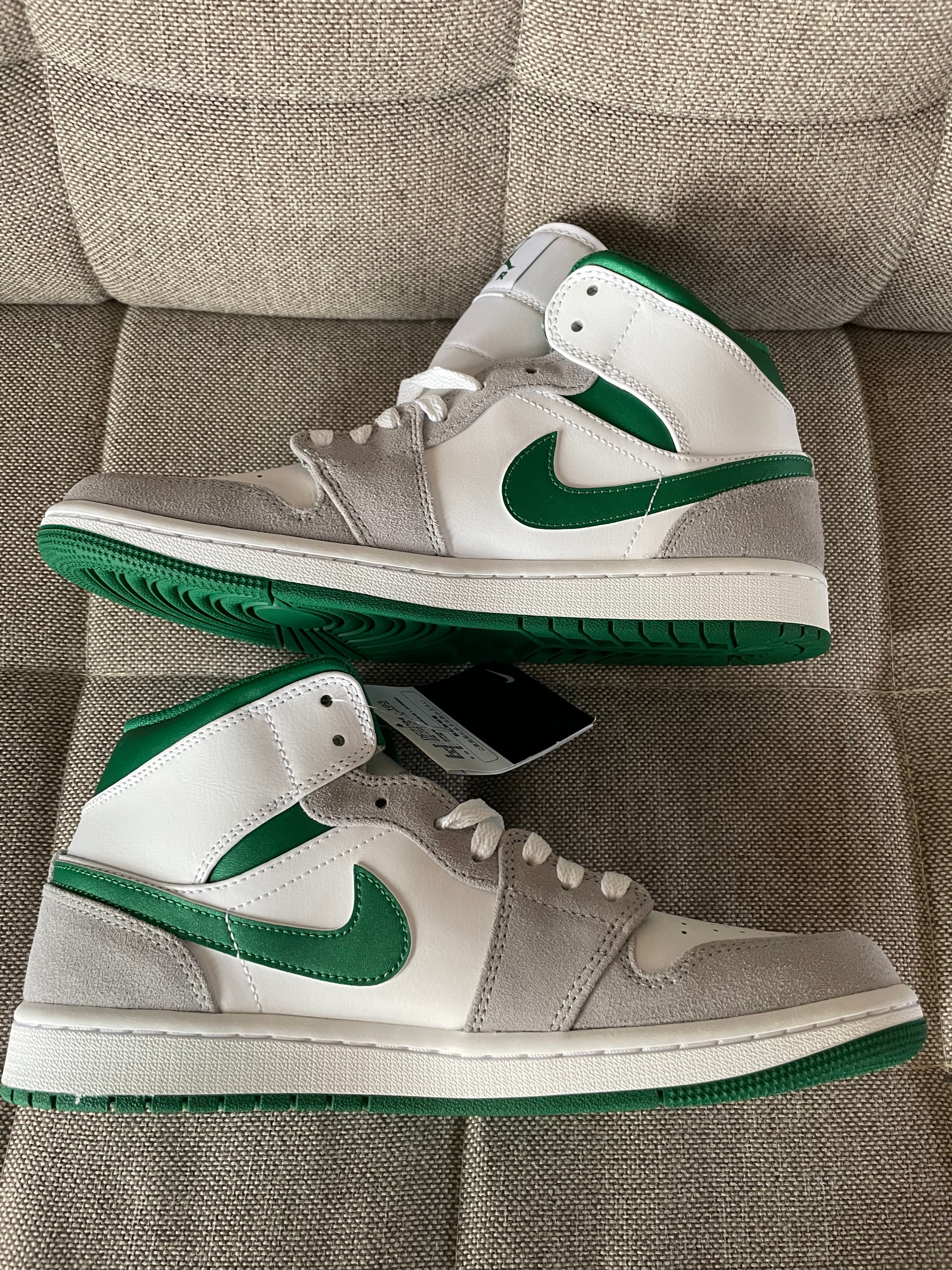 Nike Air Jordan 1 Mid "Green Grey White"