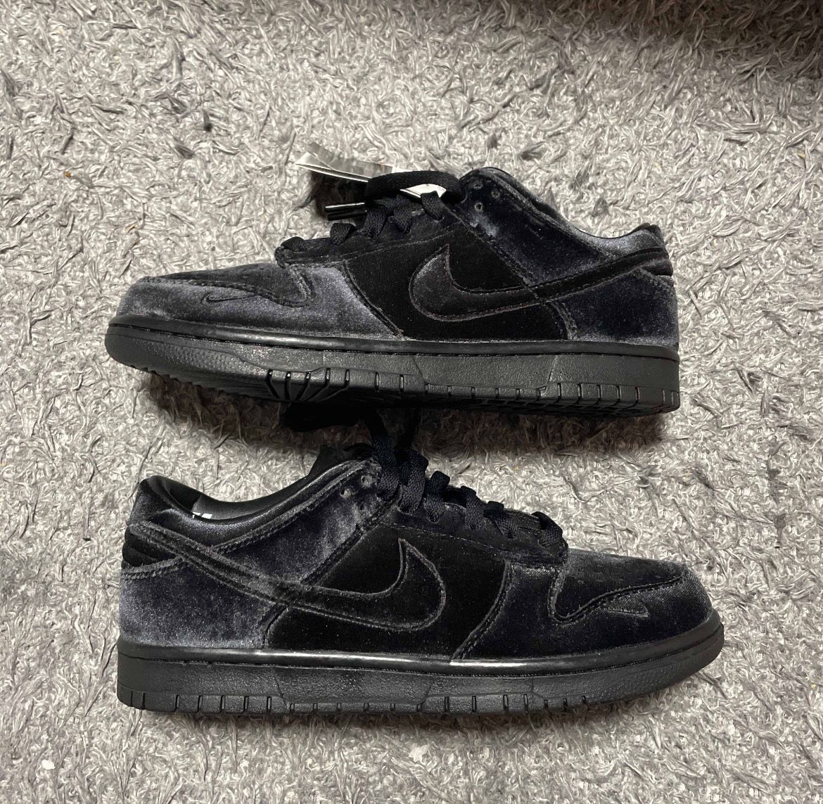 Dover Street Market × Nike Dunk Low "Triple Black"