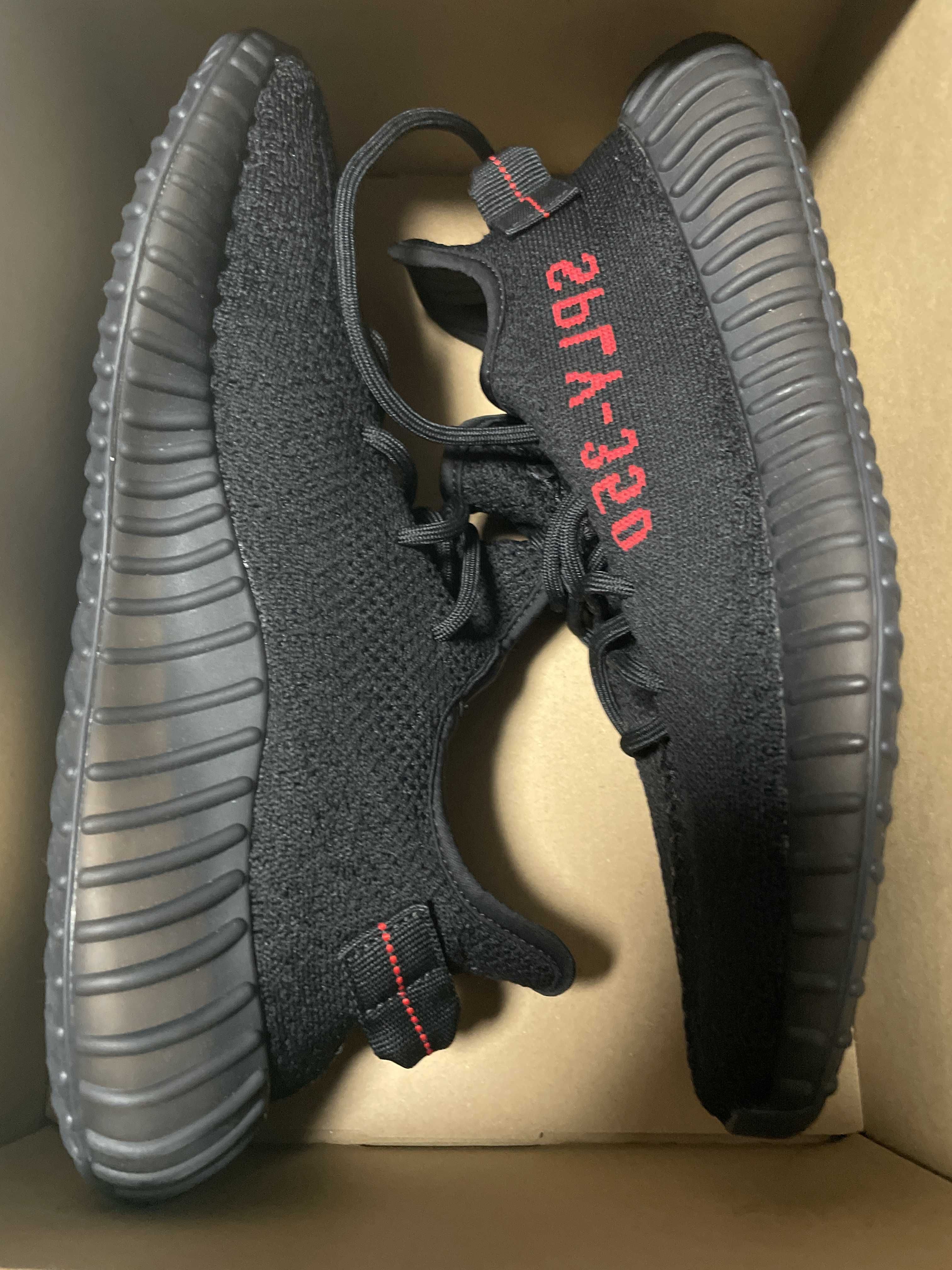 adidas YEEZY Boost 350 V2 "Core Black/Red" (2020)