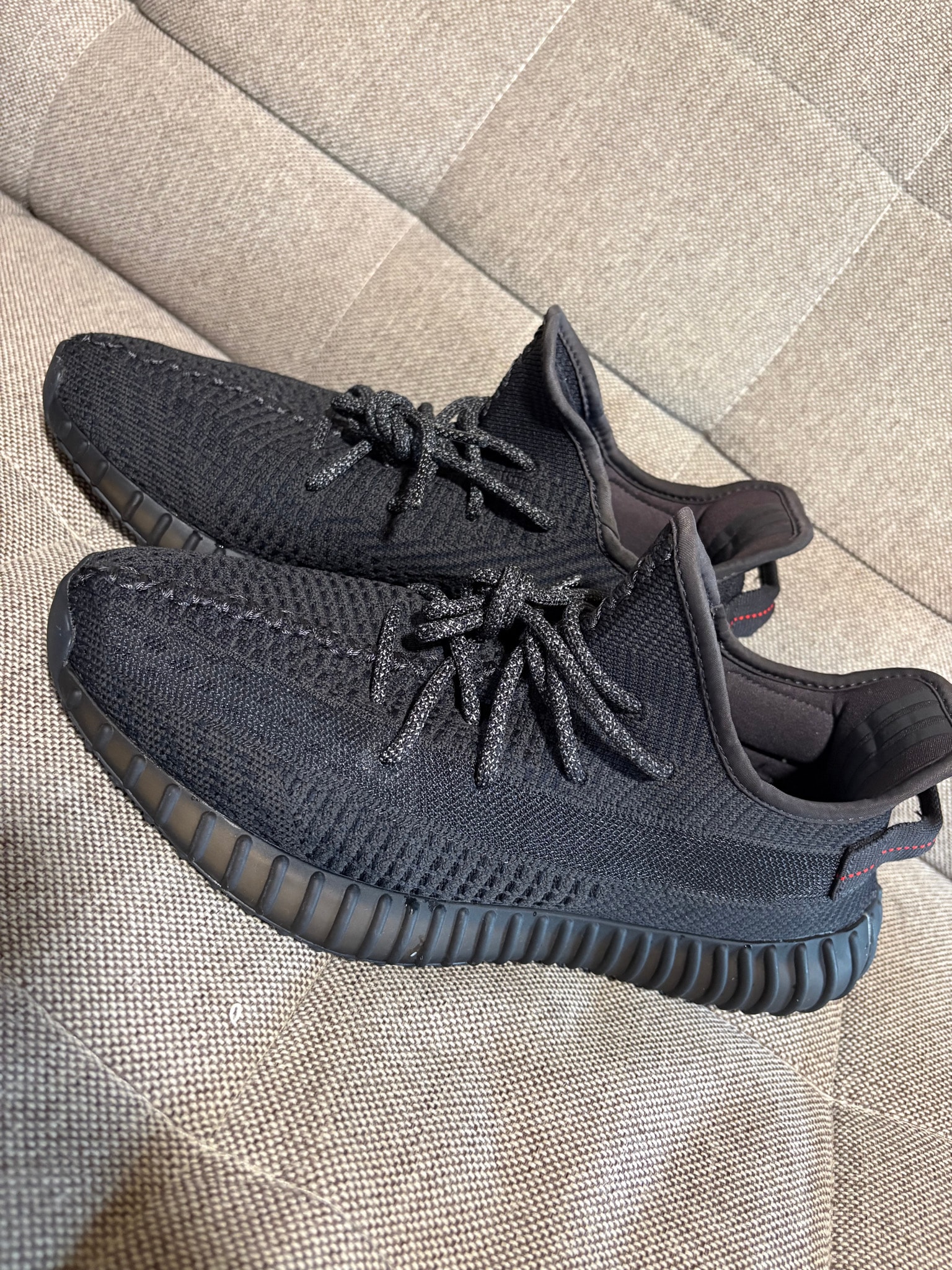 adidas YEEZY Boost 350 V2 "Black"