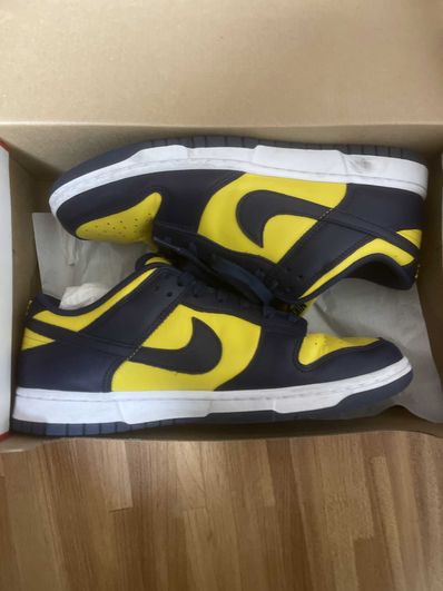 Nike Dunk Low "Michigan"
